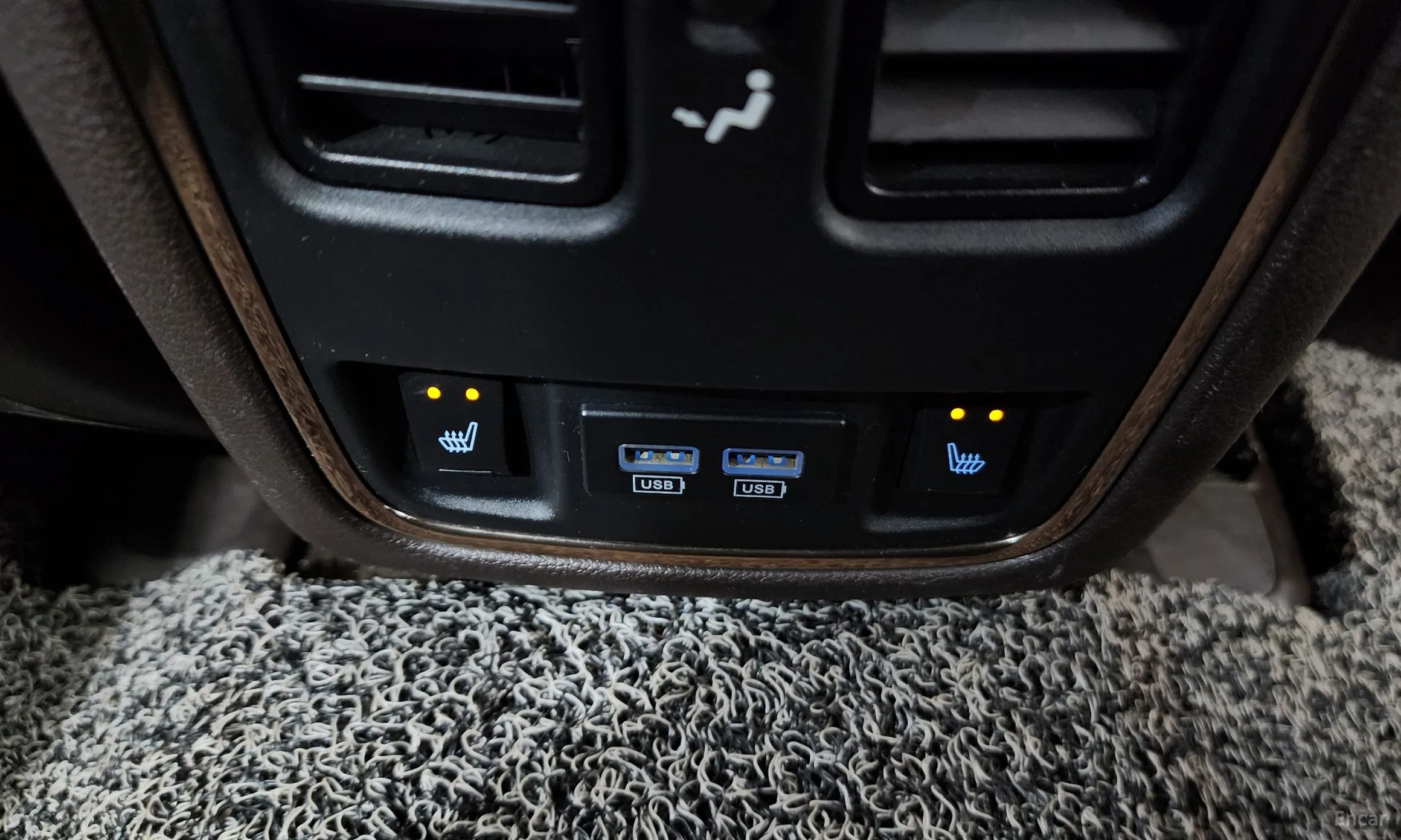 Jeep Grand Cherokee превью 18