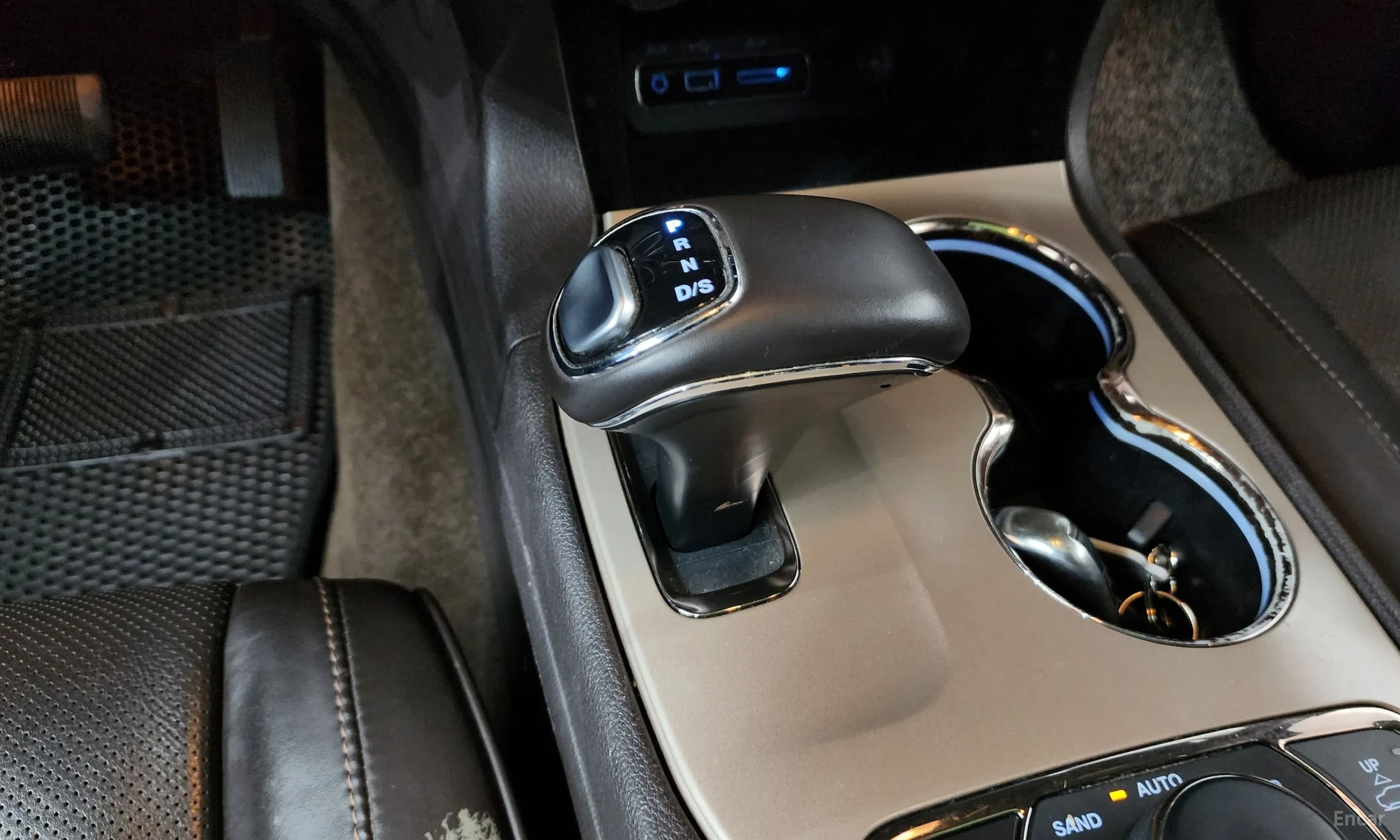 Jeep Grand Cherokee превью 9