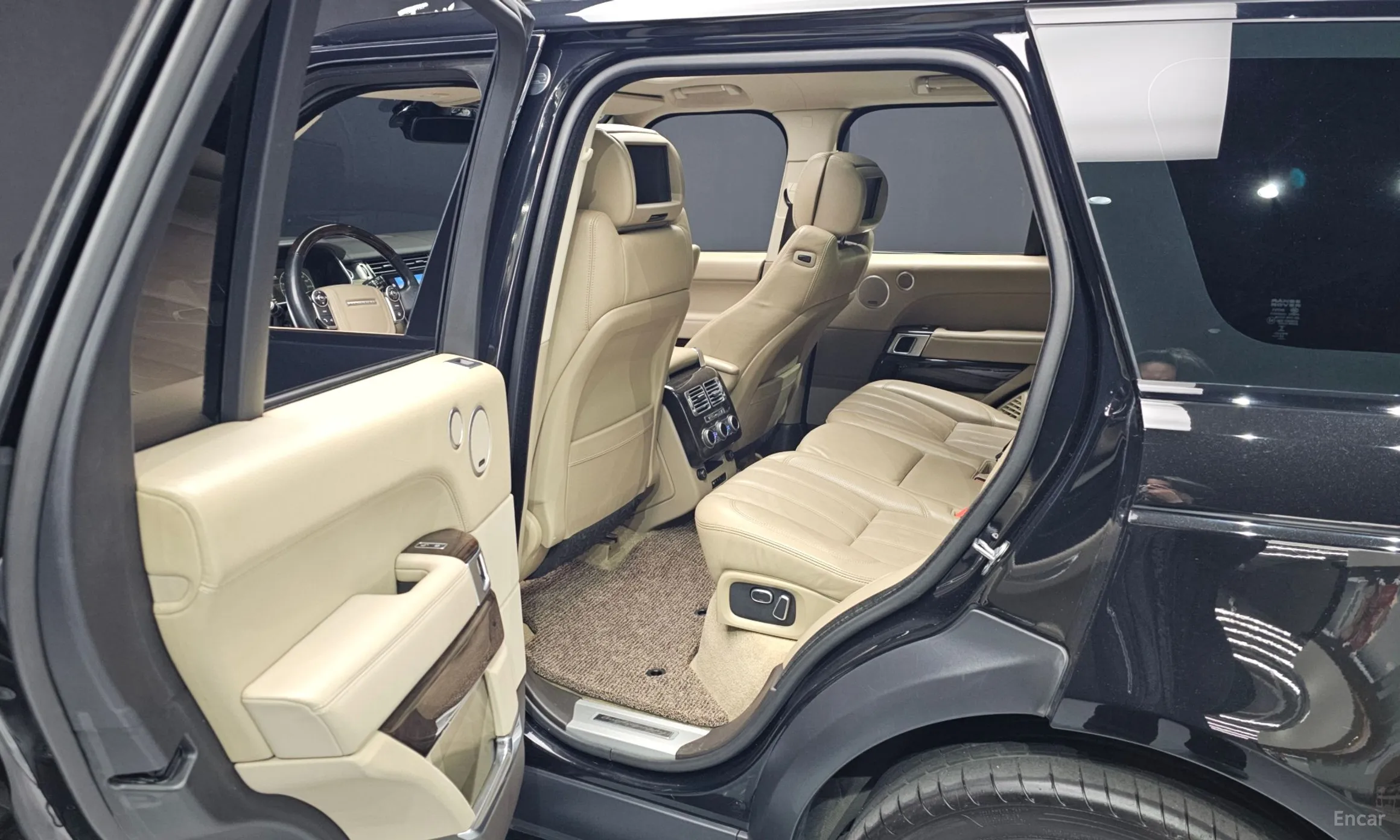 Land Rover Range Rover 4th Generation превью 12