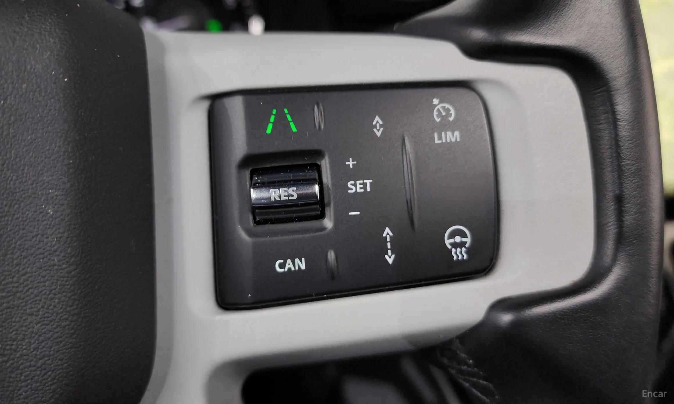 Land Rover Defender (L663) превью 14