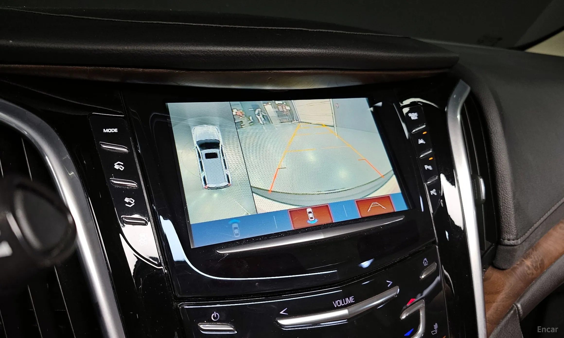 Cadillac Escalade превью 15