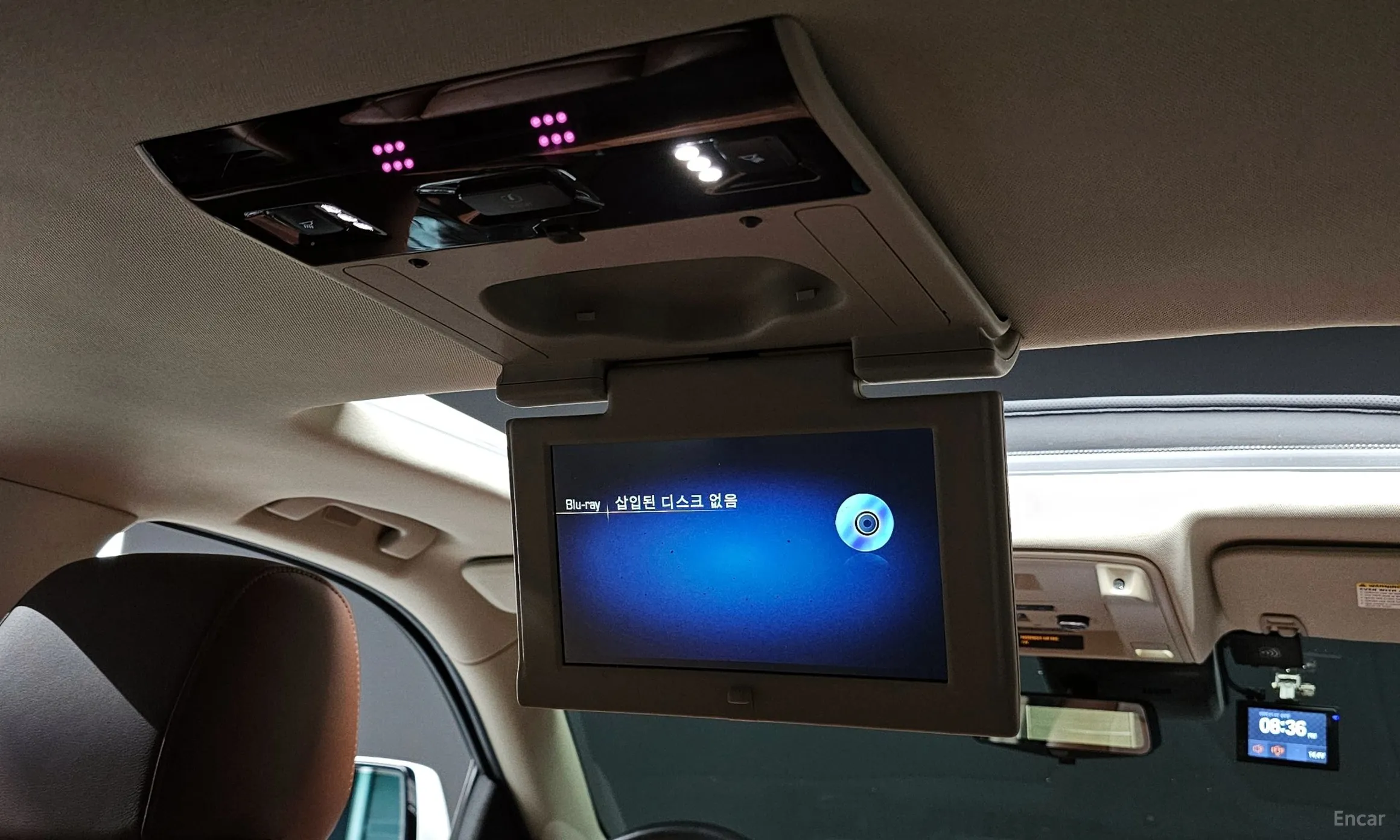 Cadillac Escalade превью 19