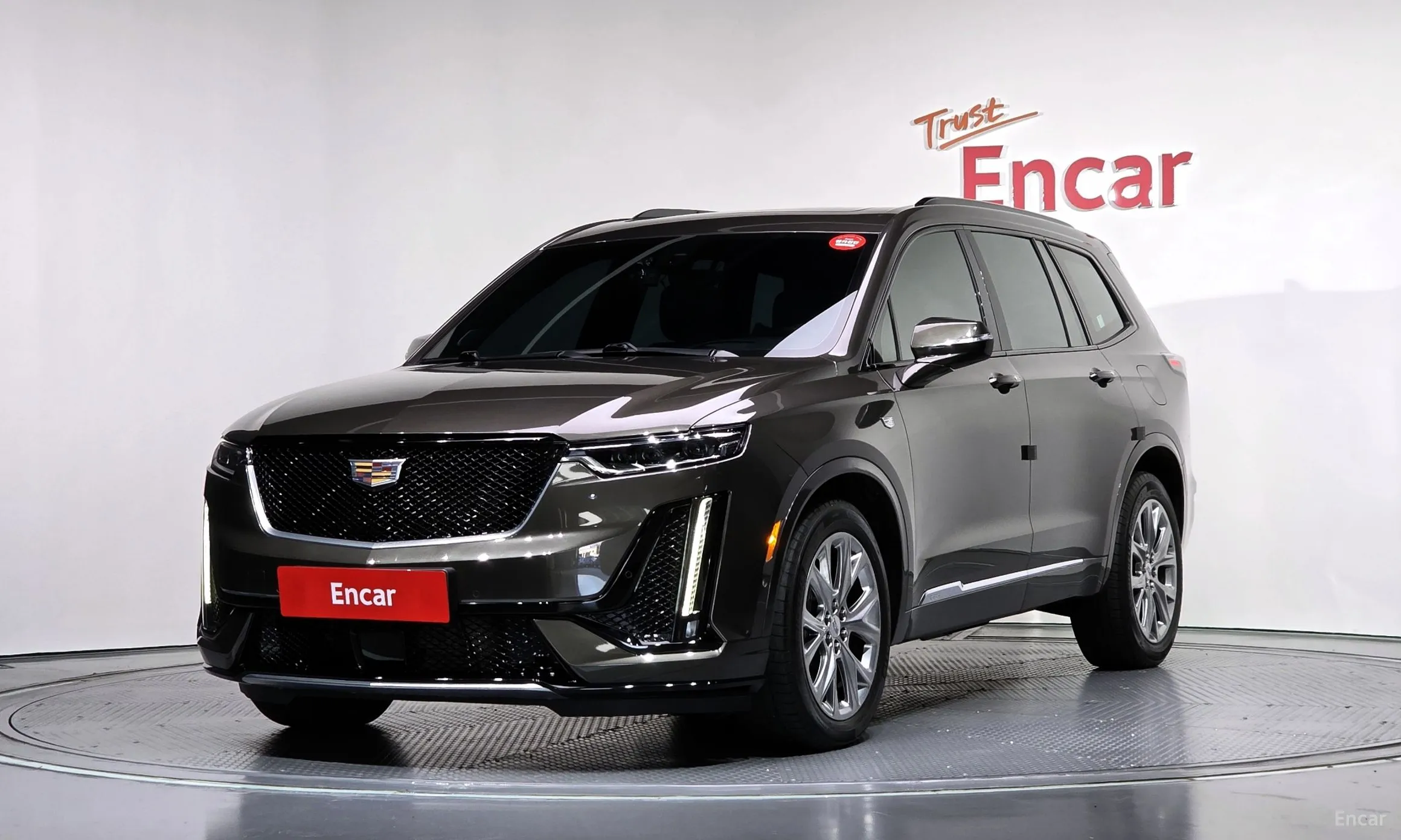 XT6