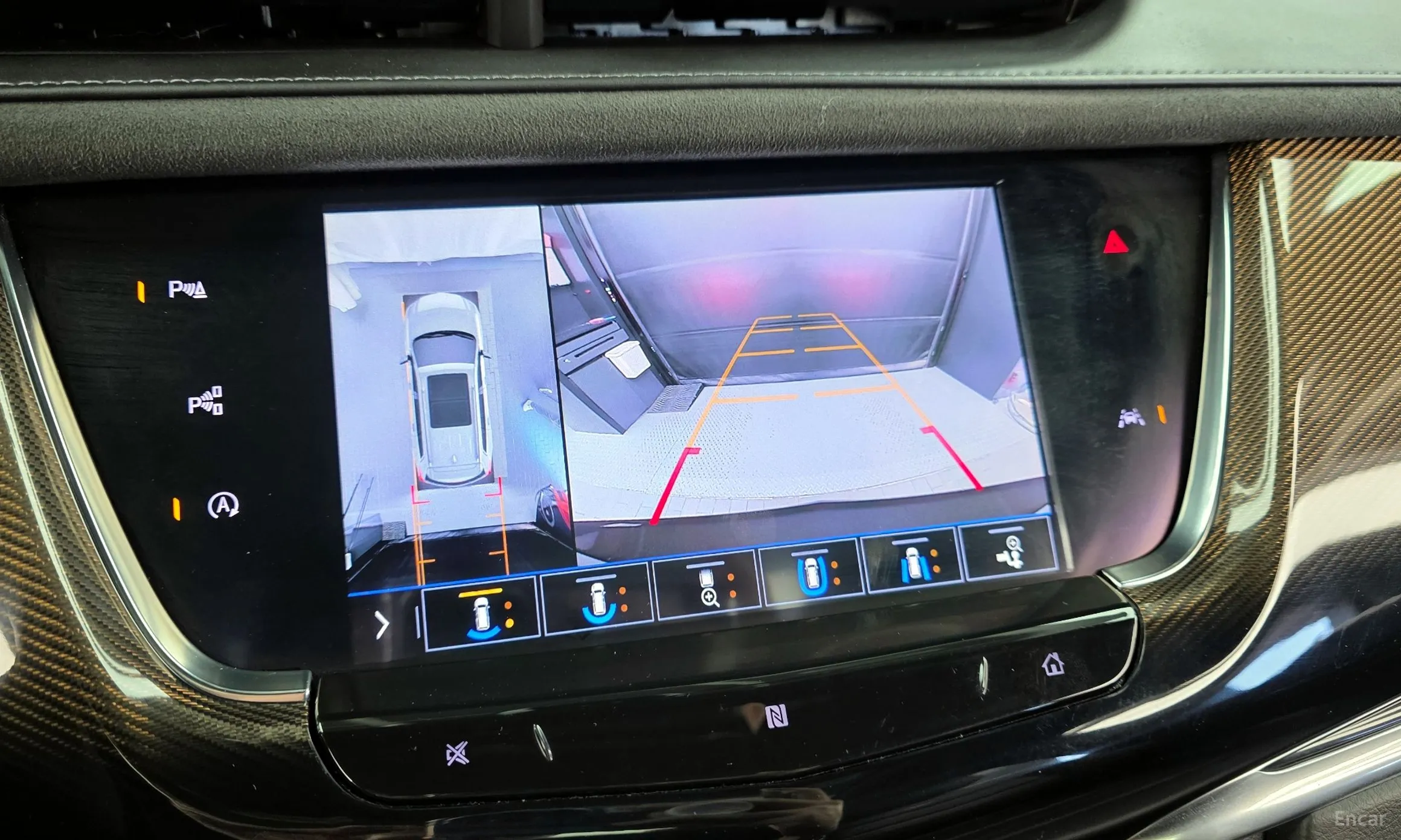 Cadillac XT6 превью 15
