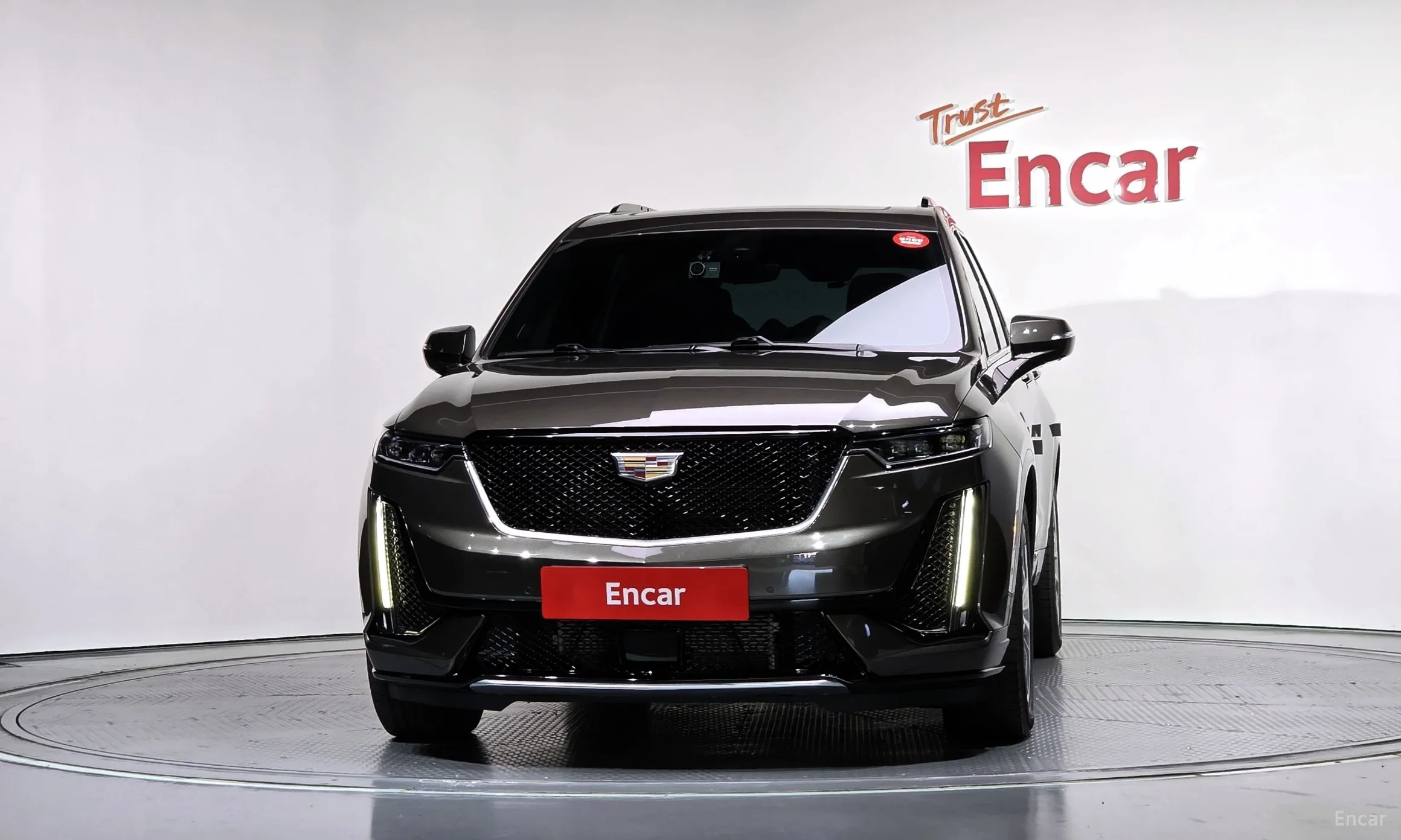 Cadillac XT6 превью 3