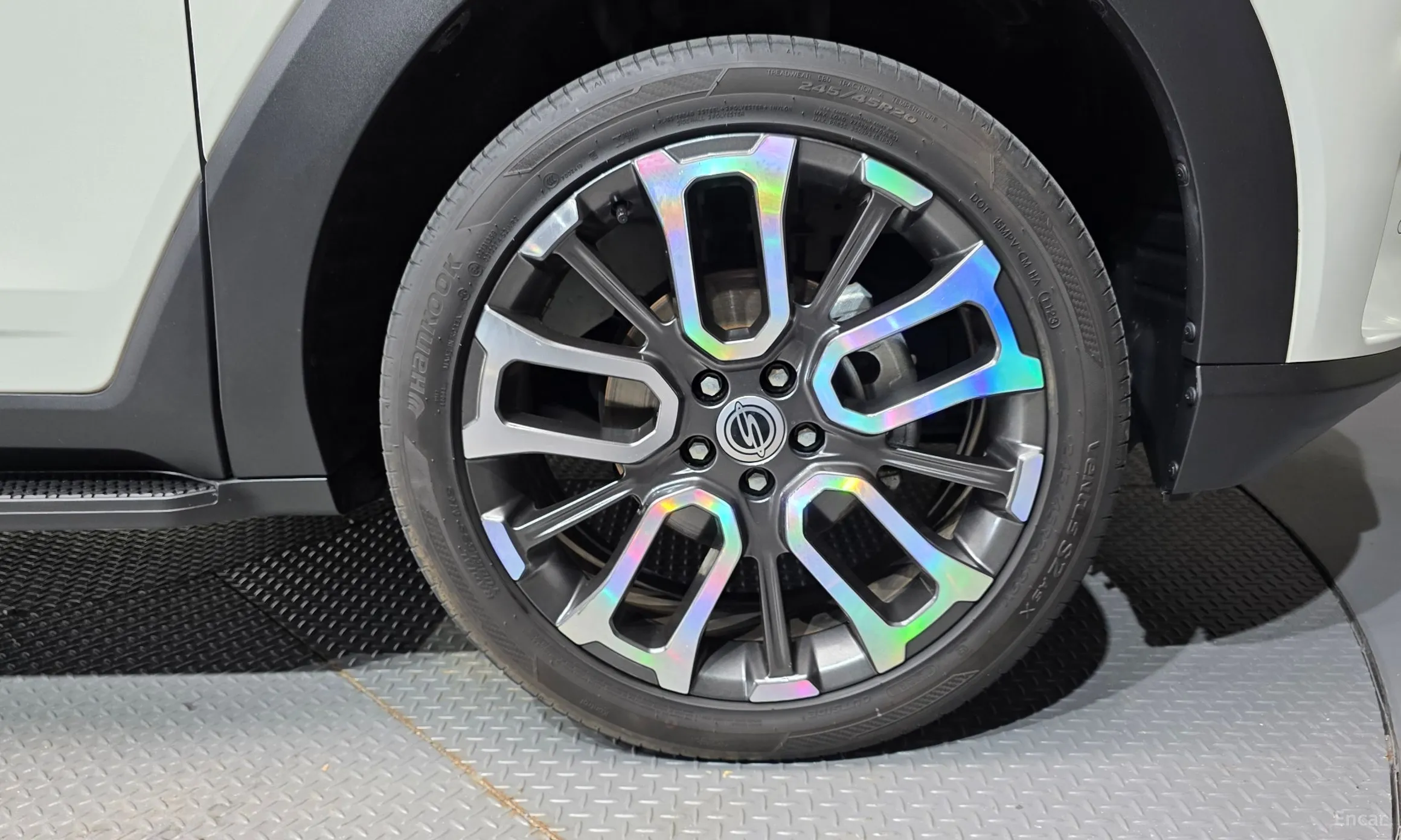 KG Mobility (SsangYong) Torres превью 5