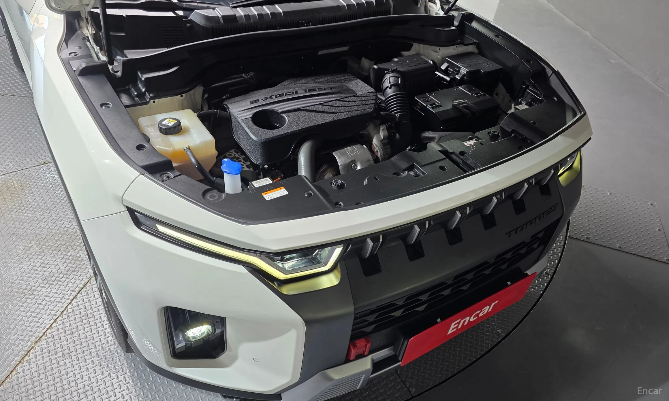 KG Mobility (SsangYong) Torres превью 6