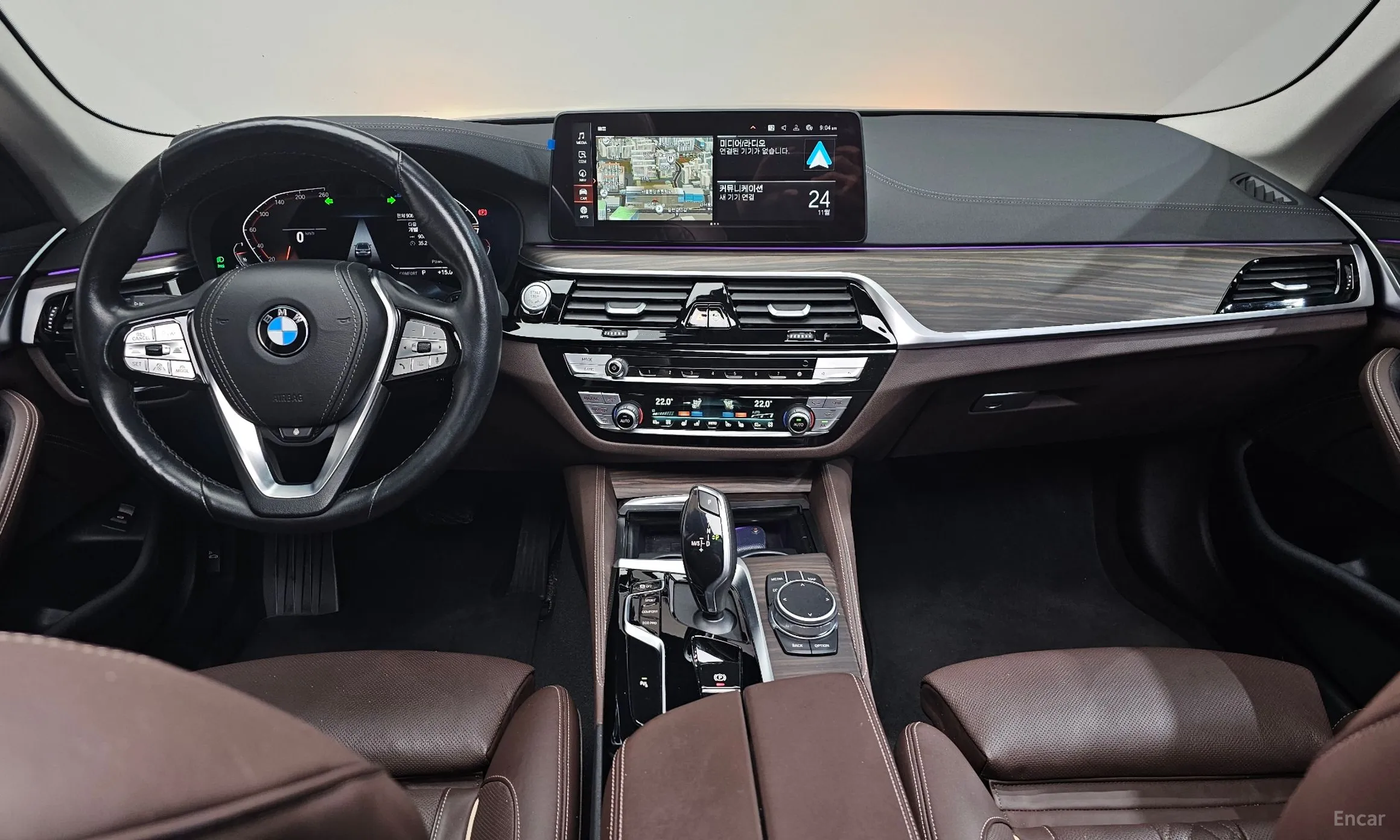 BMW 5 Series (G30) превью 7