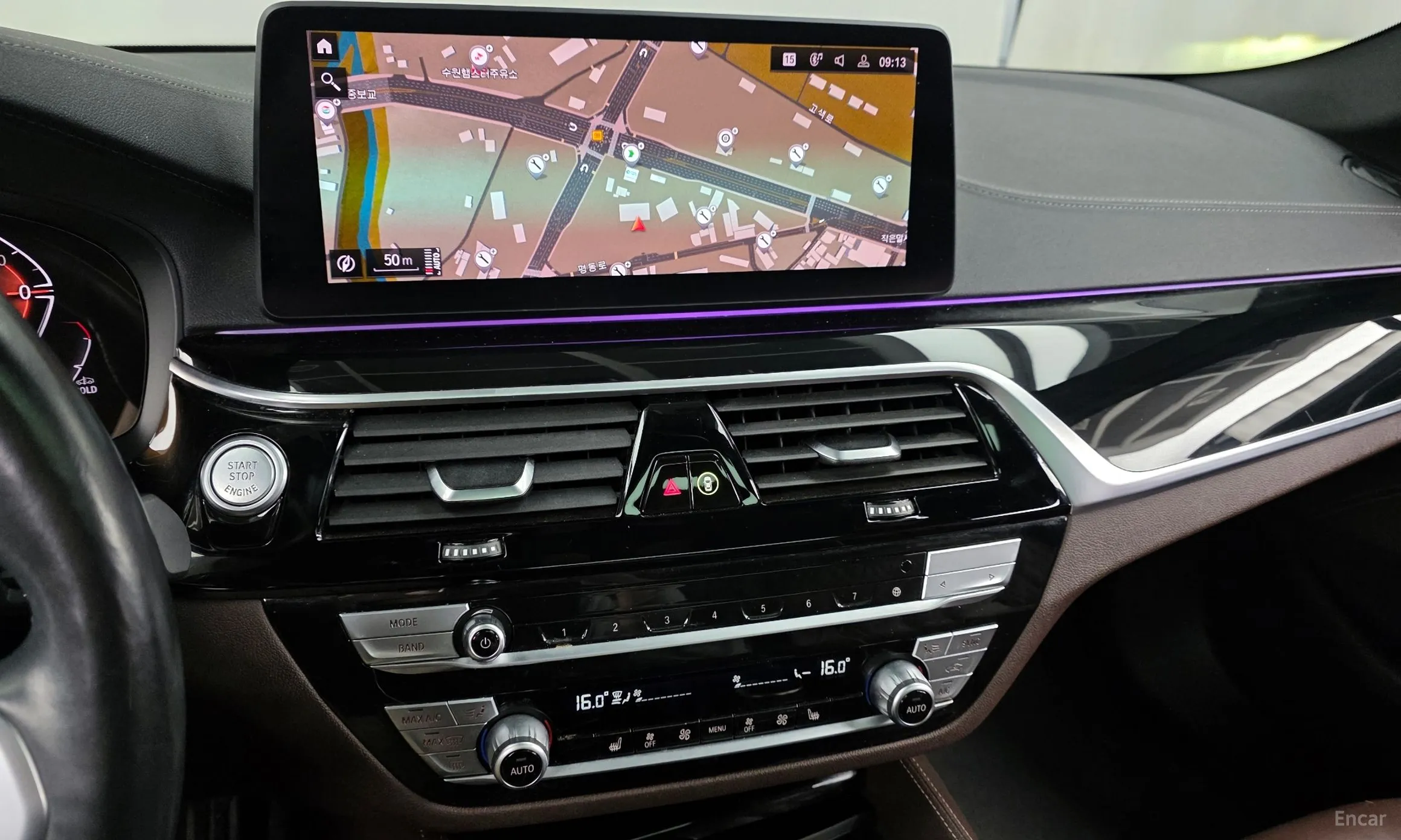 BMW 5 Series (G30) превью 14