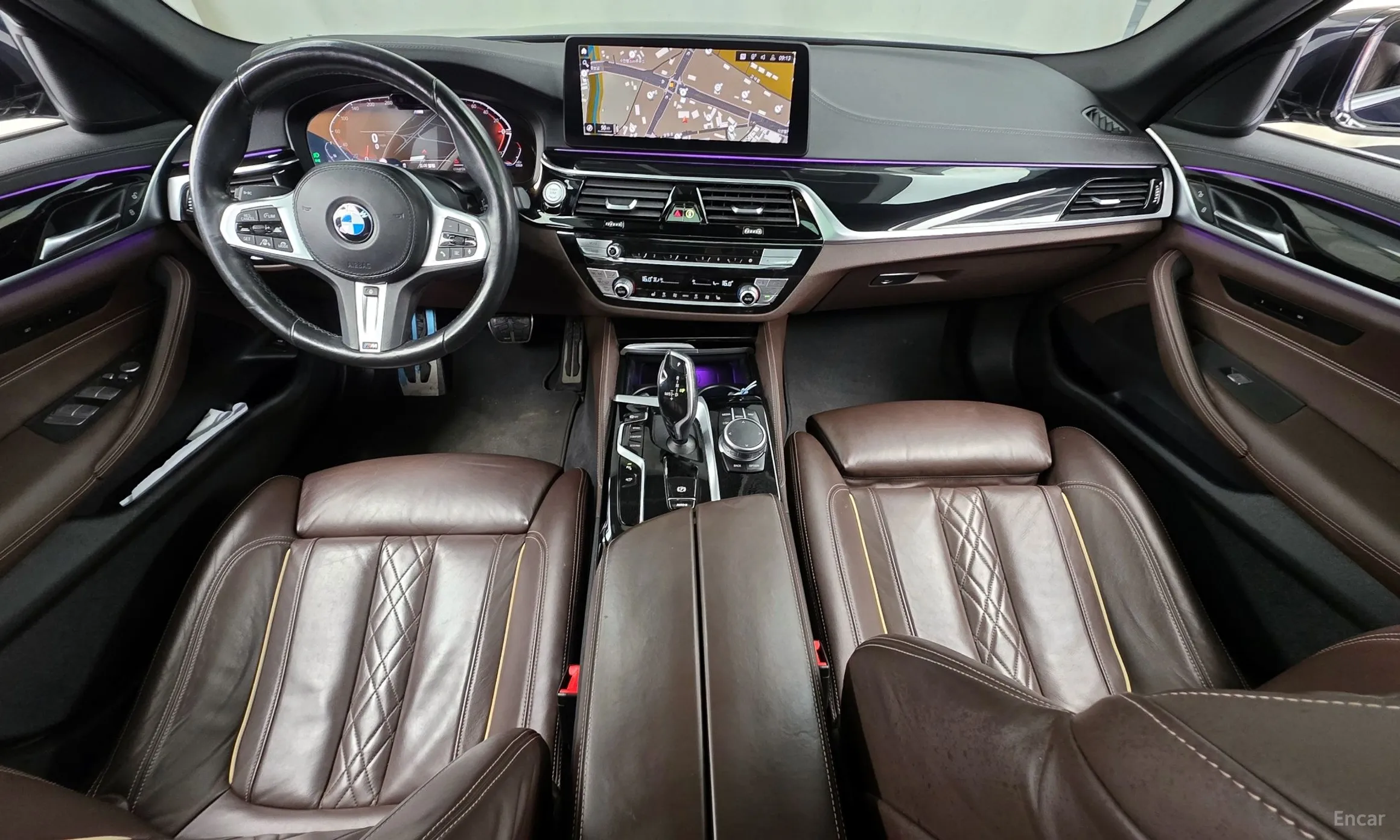 BMW 5 Series (G30) превью 7