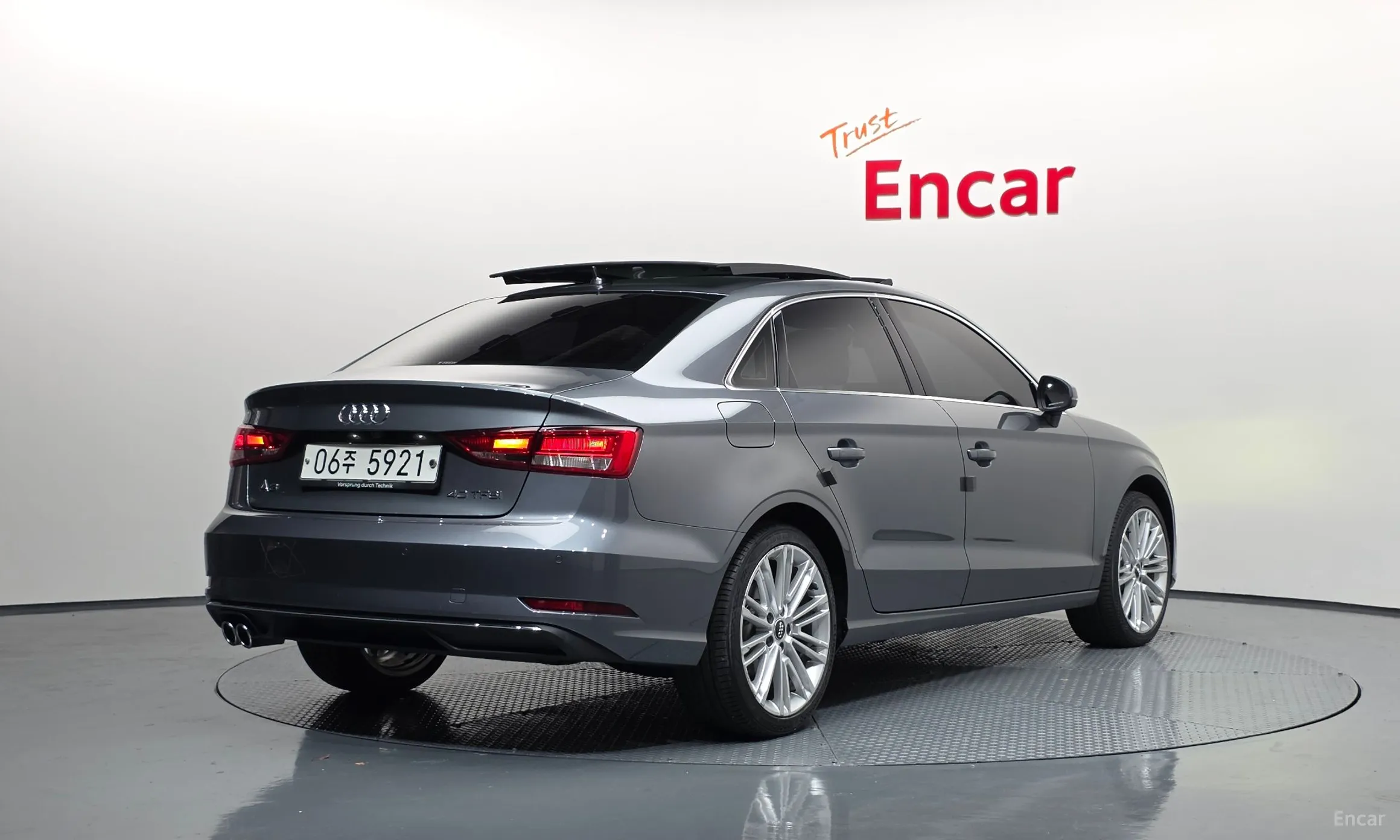 Audi New A3 превью 2