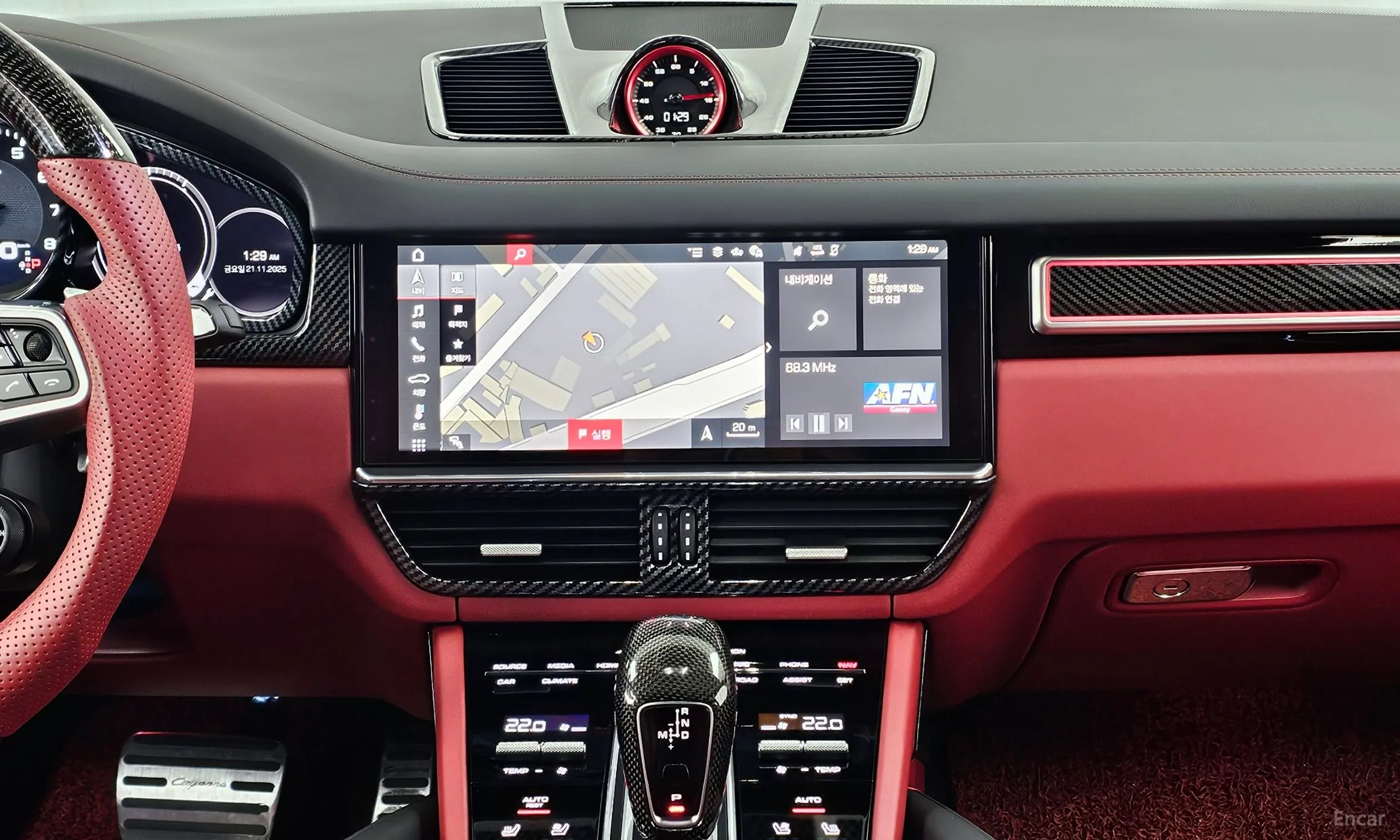 Porsche Cayenne (PO536) превью 14