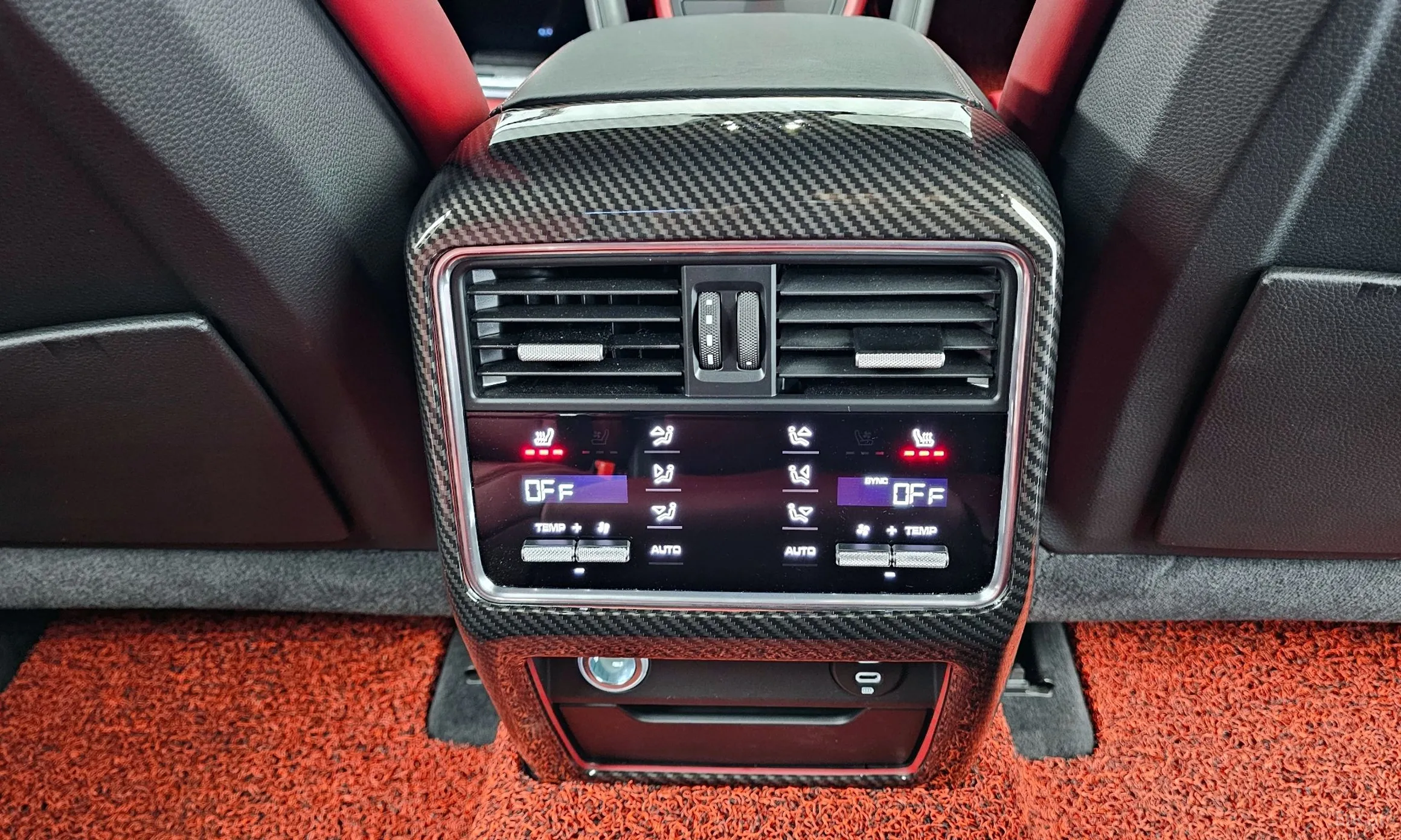 Porsche Cayenne (PO536) превью 17