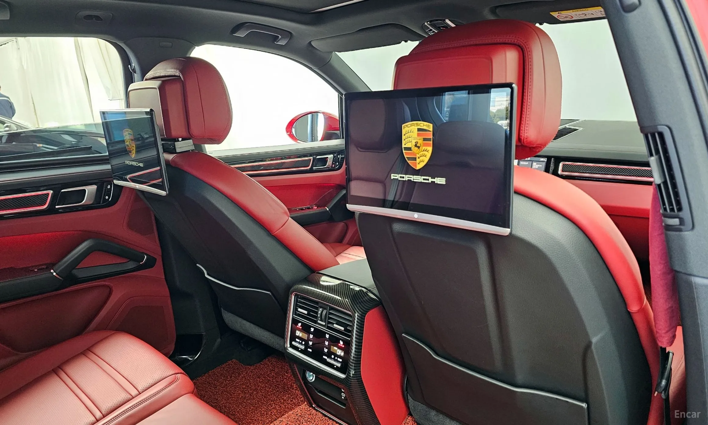 Porsche Cayenne (PO536) превью 18