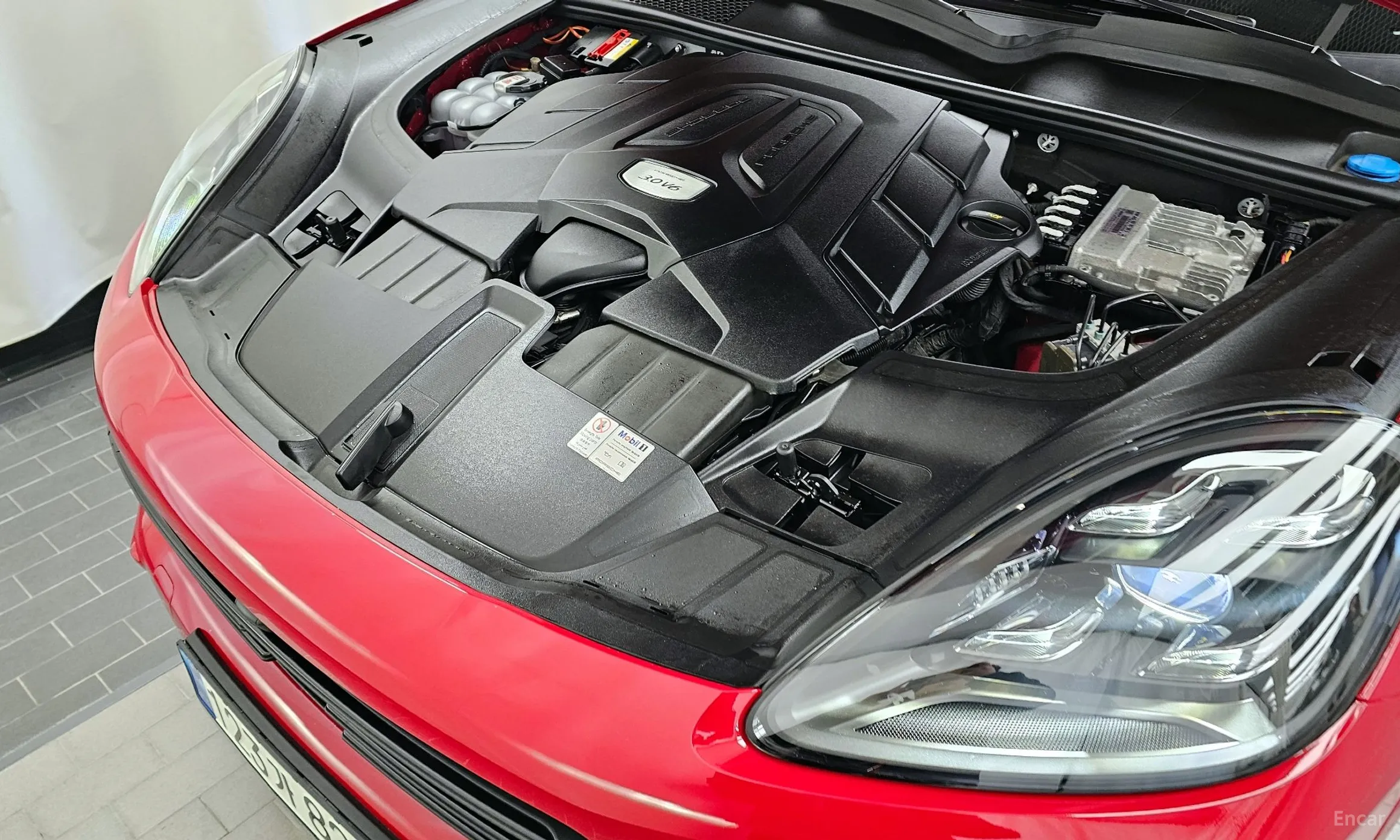 Porsche Cayenne (PO536) превью 6