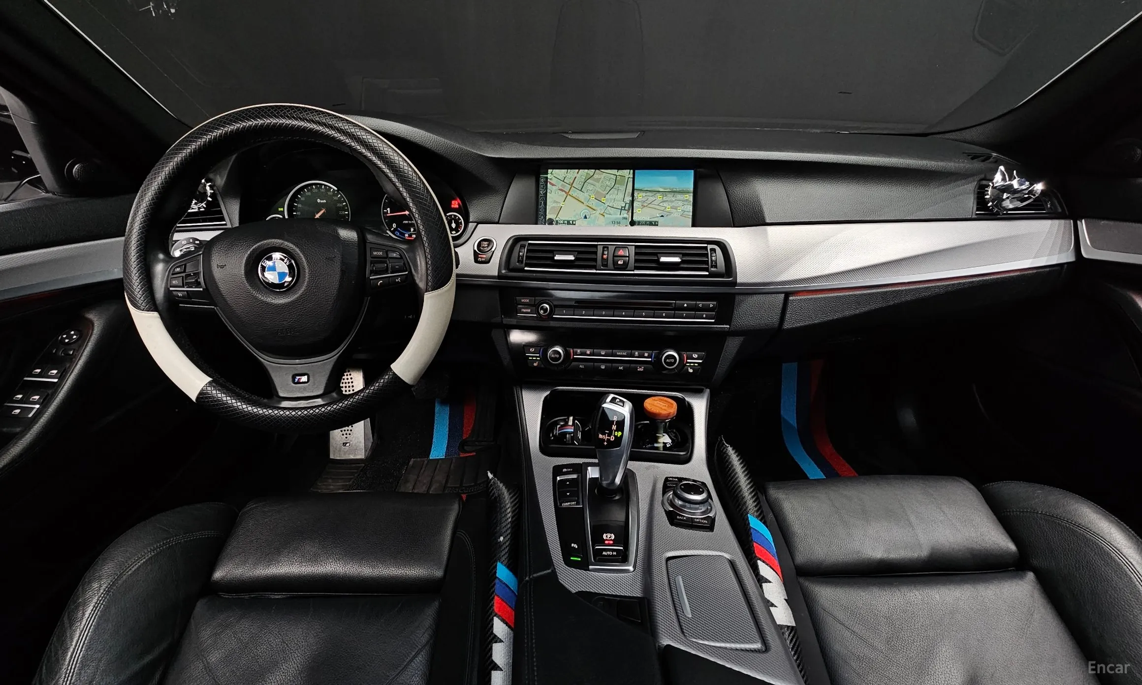 BMW 5 Series (F10) превью 7