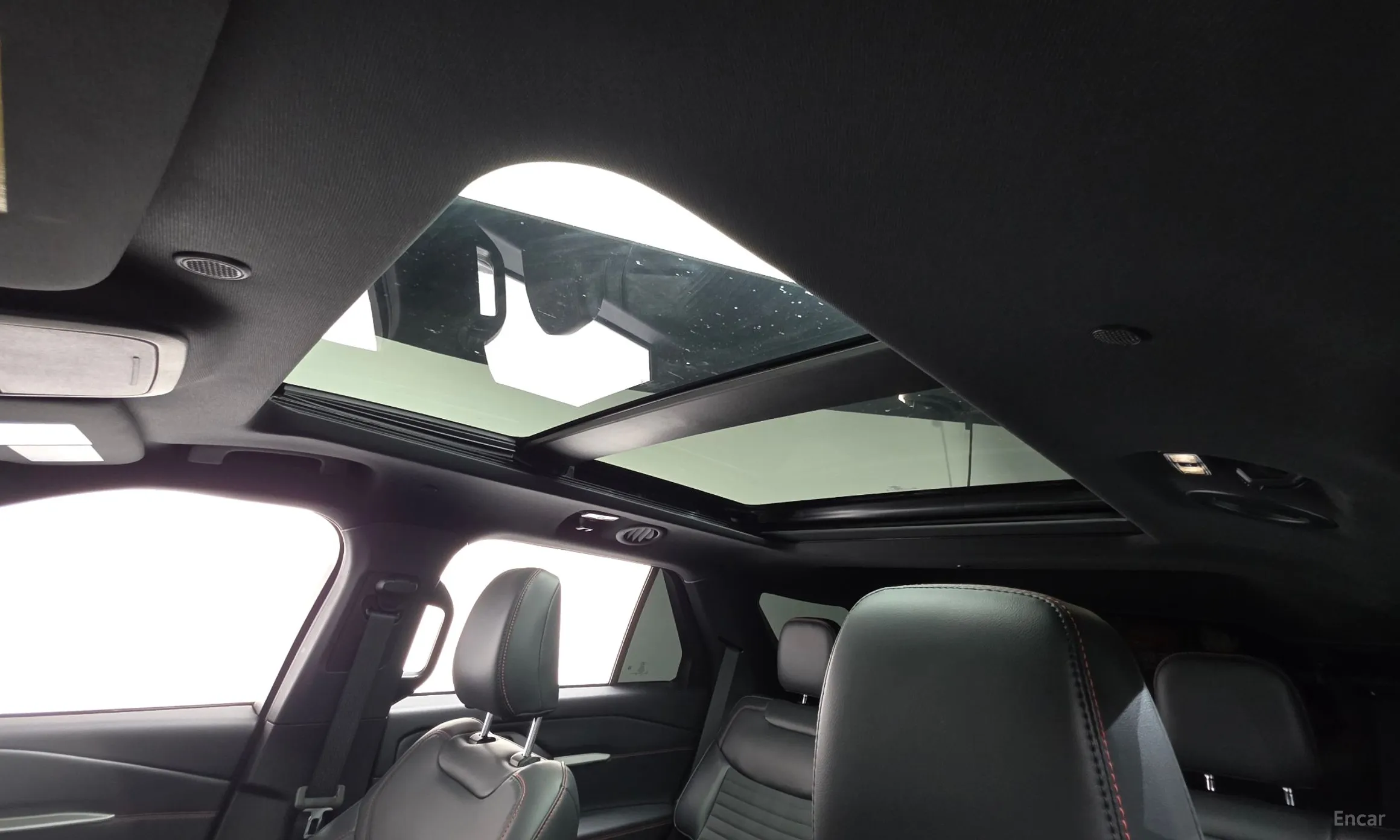 Ford Explorer 6th Generation превью 17