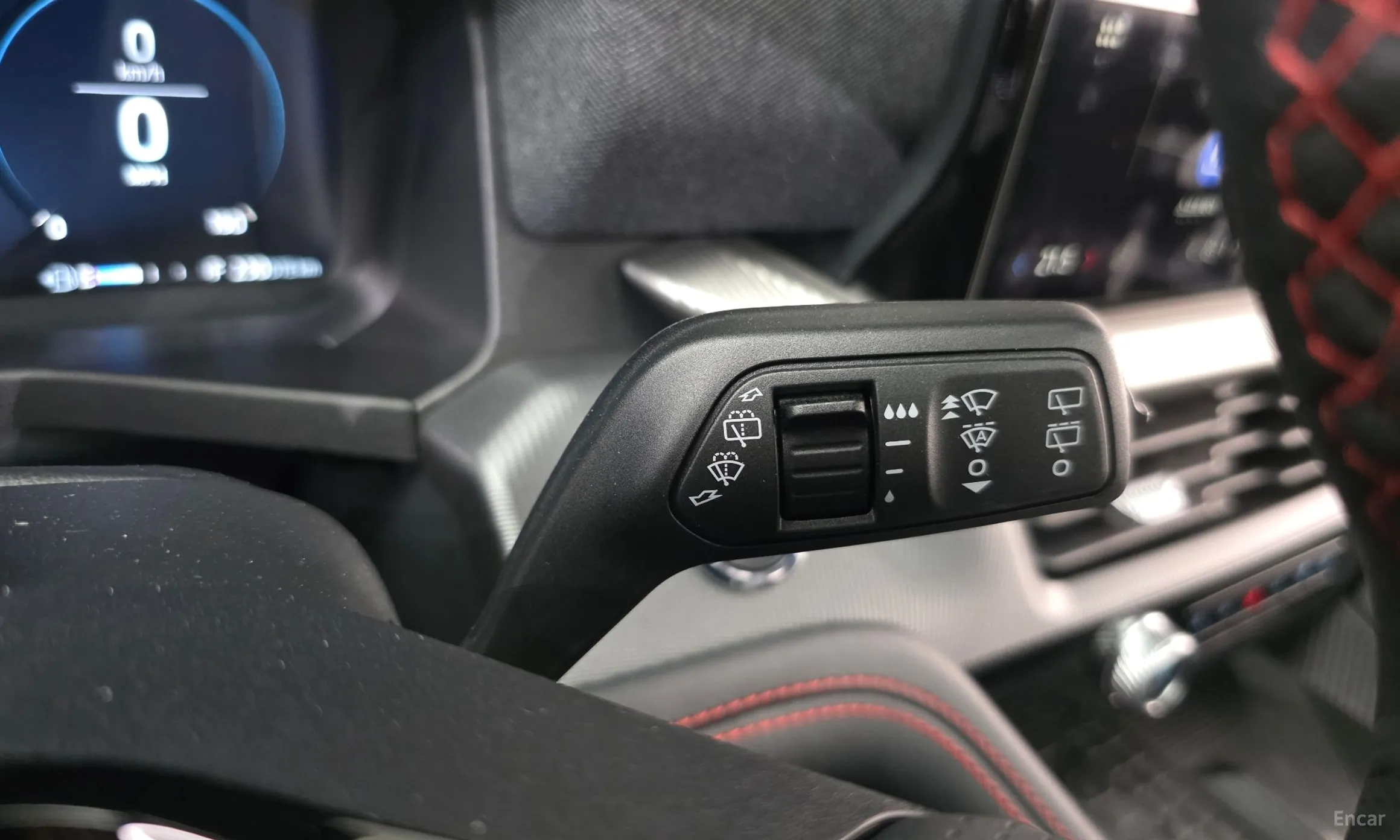 Ford Explorer 6th Generation превью 19
