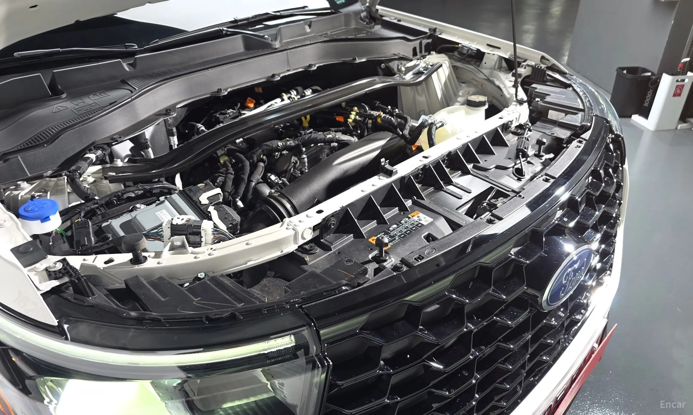 Ford Explorer 6th Generation превью 6