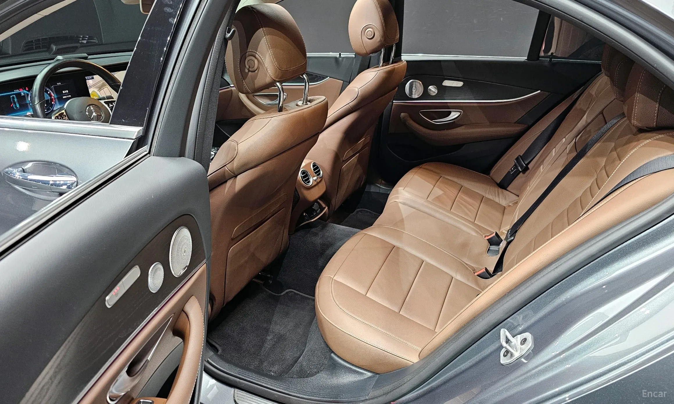 Mercedes Benz E-Class W213 превью 12