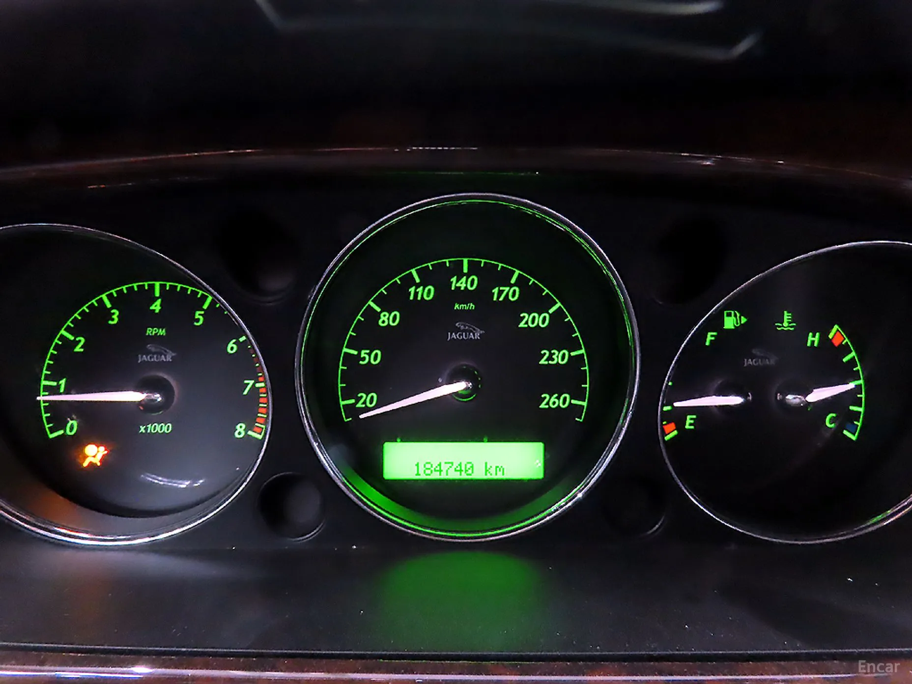 Jaguar New XJ превью 10