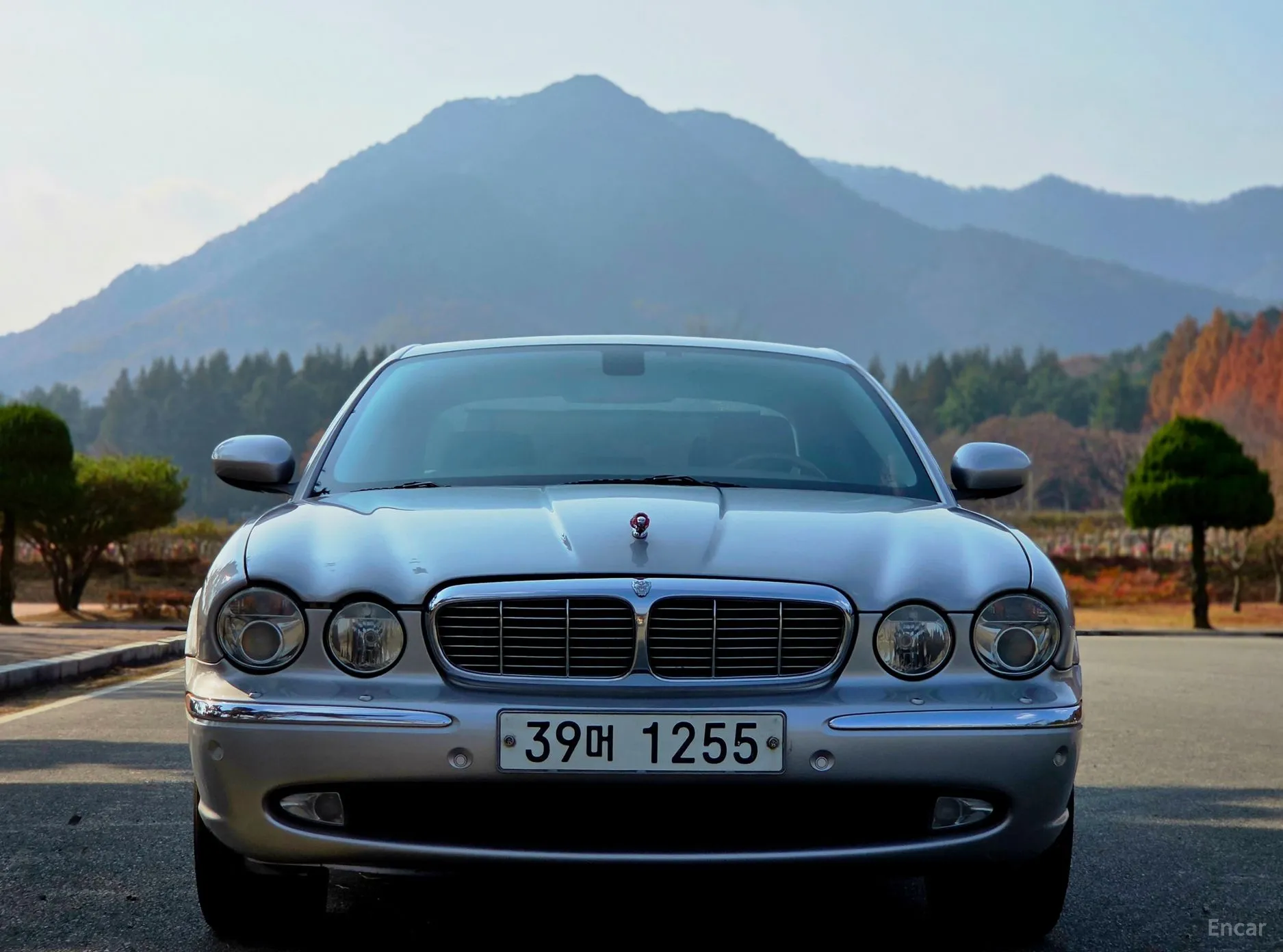 Jaguar New XJ