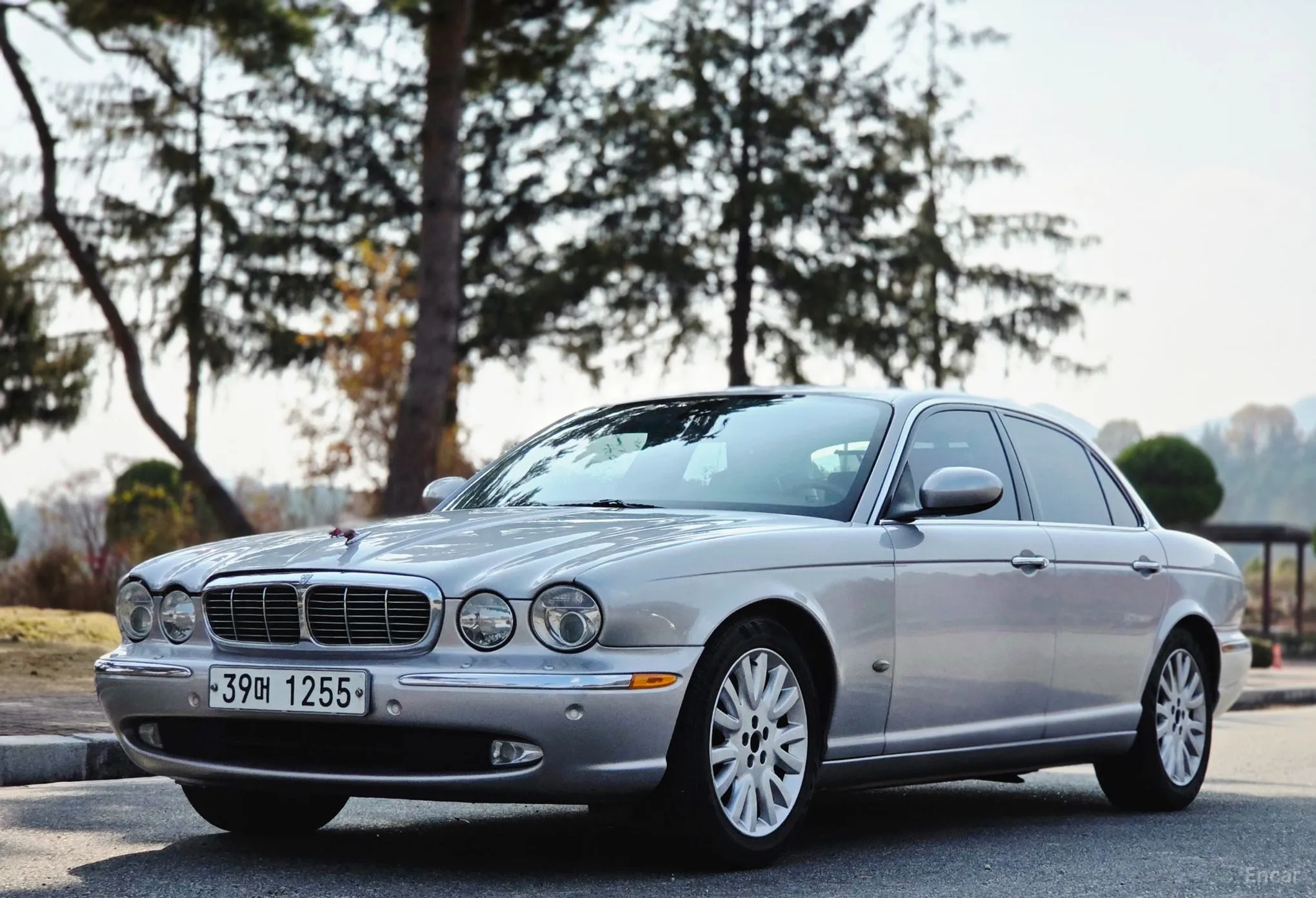 Jaguar New XJ превью 4