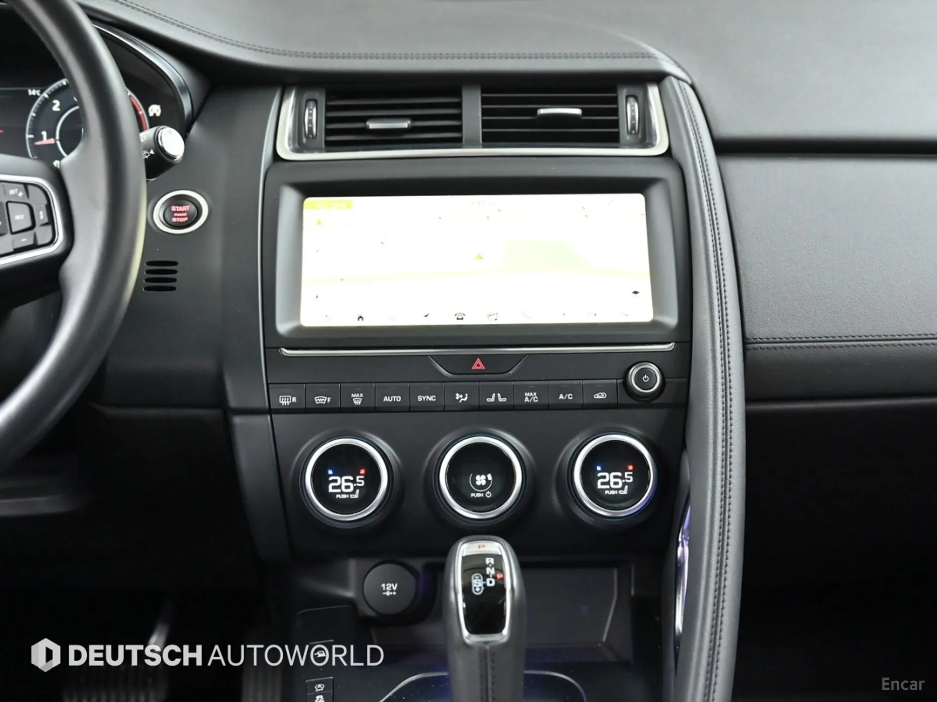 Jaguar E-PACE превью 14