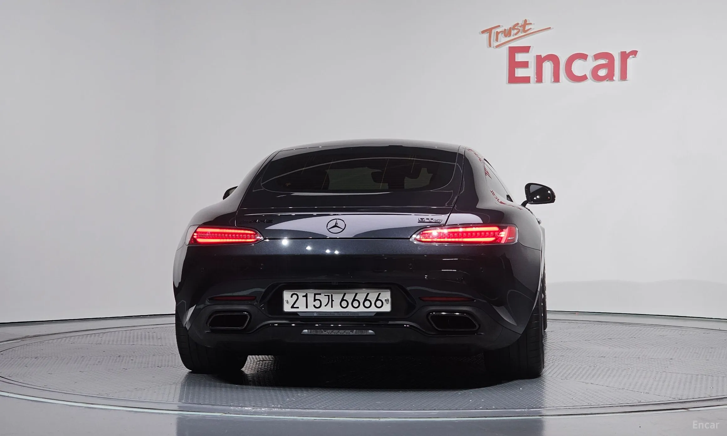 Mercedes Benz AMG GT превью 4