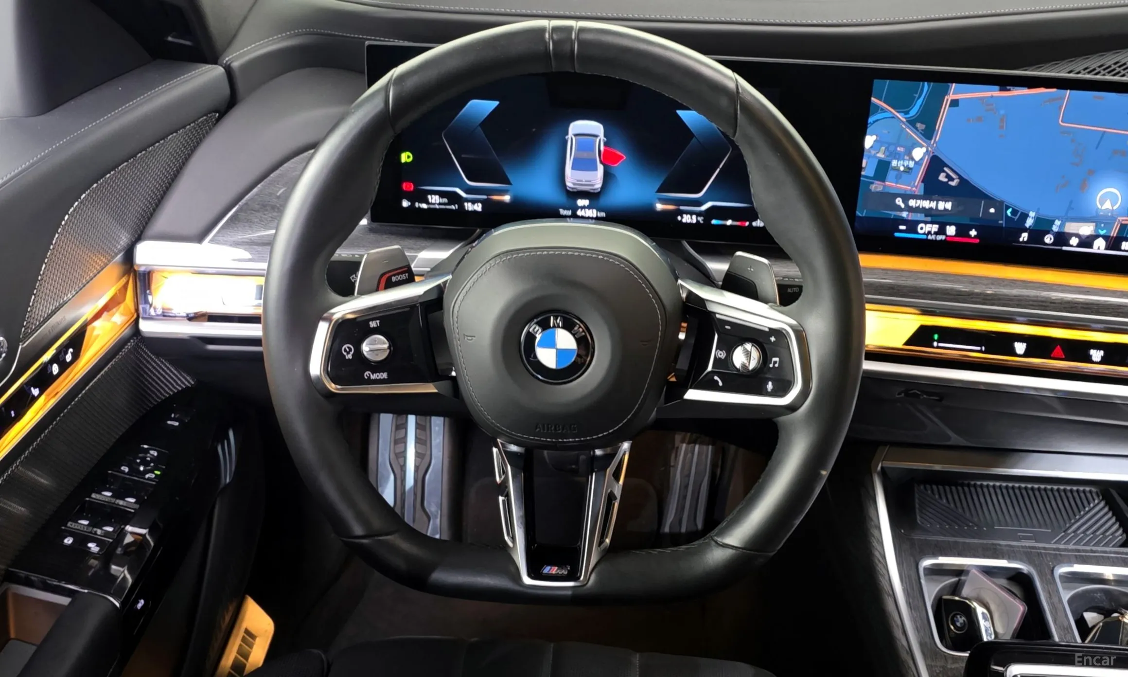 BMW 7 Series (G70) превью 13