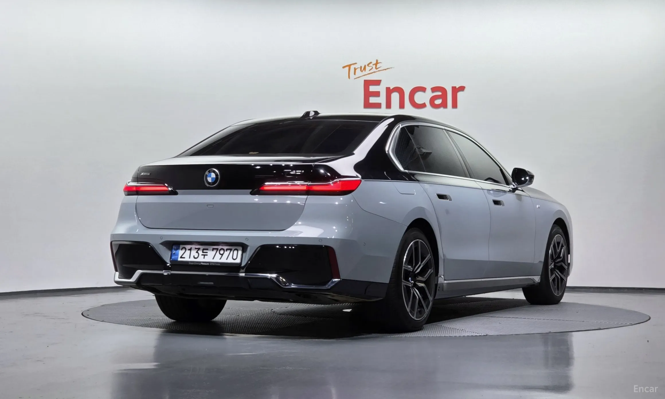 BMW 7 Series (G70)