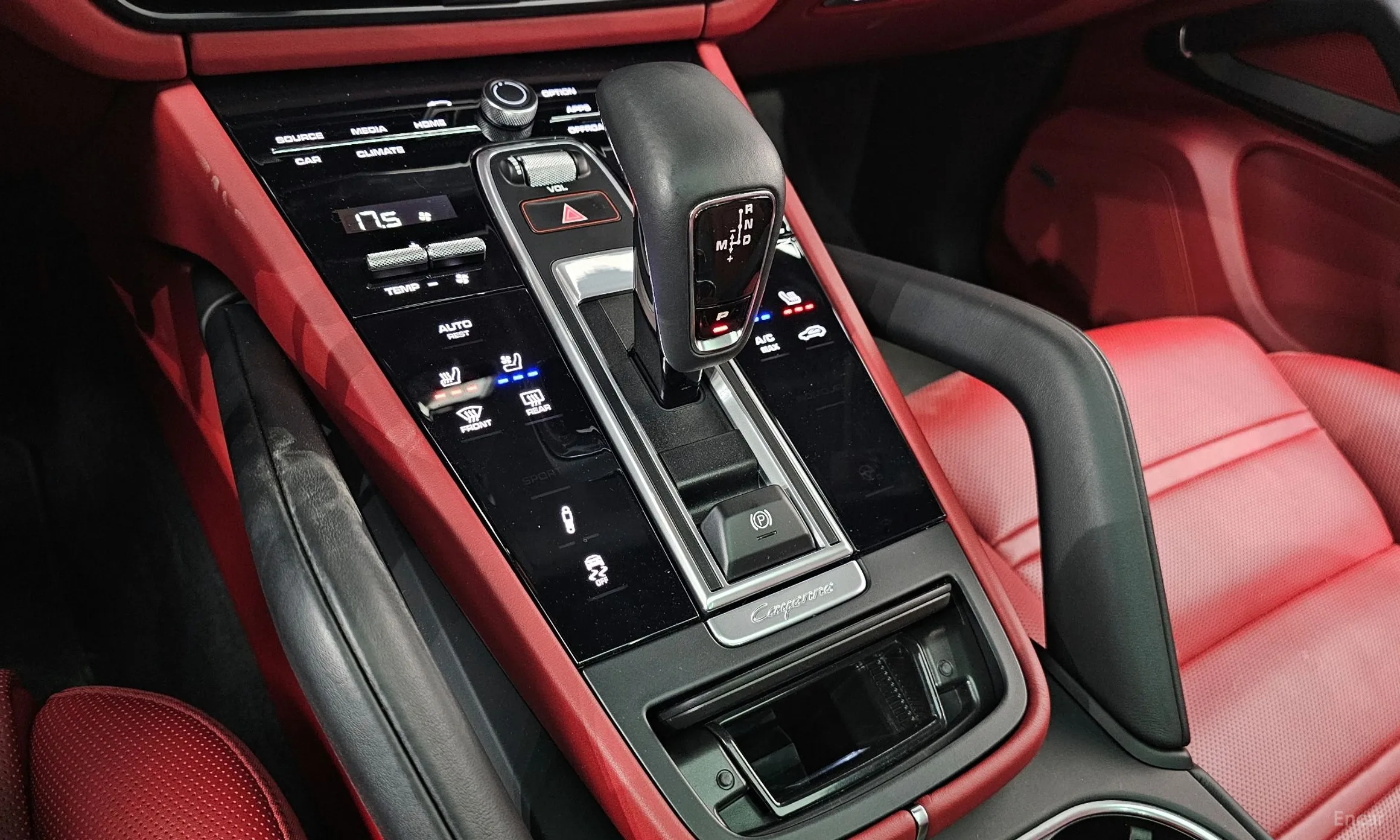 Porsche Cayenne (PO536) превью 9
