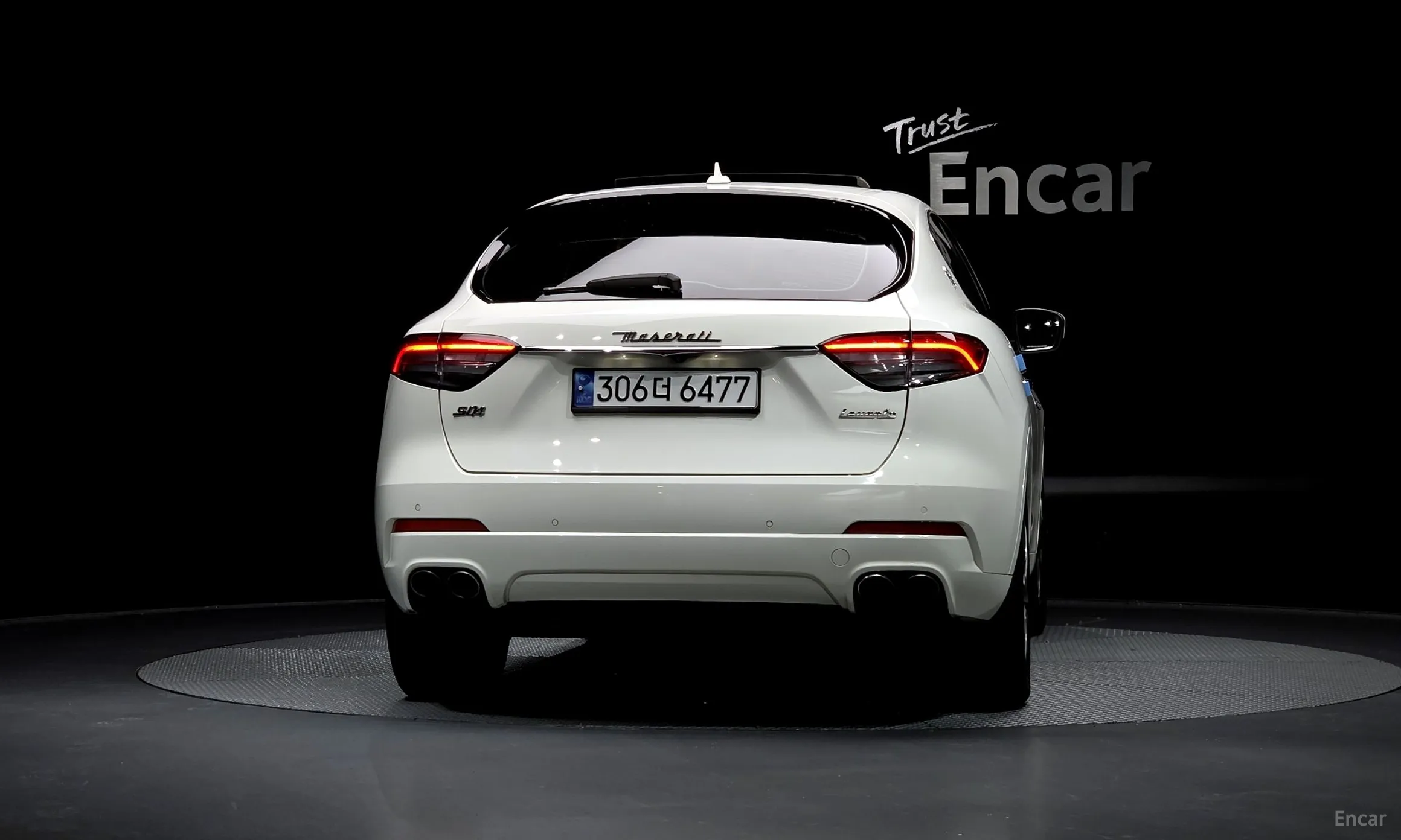 Maserati Levante превью 4