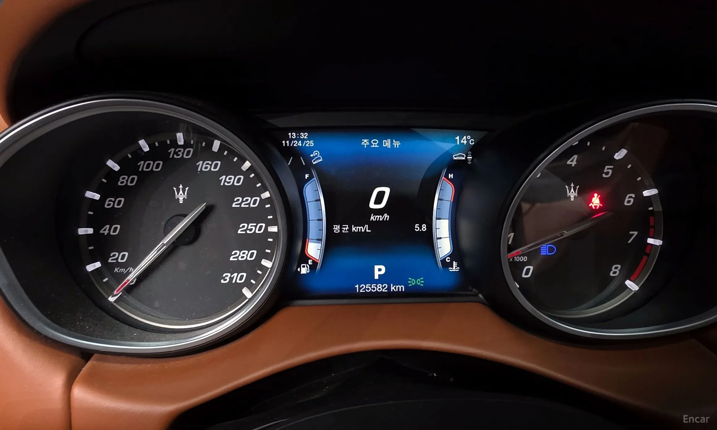 Maserati Levante превью 8