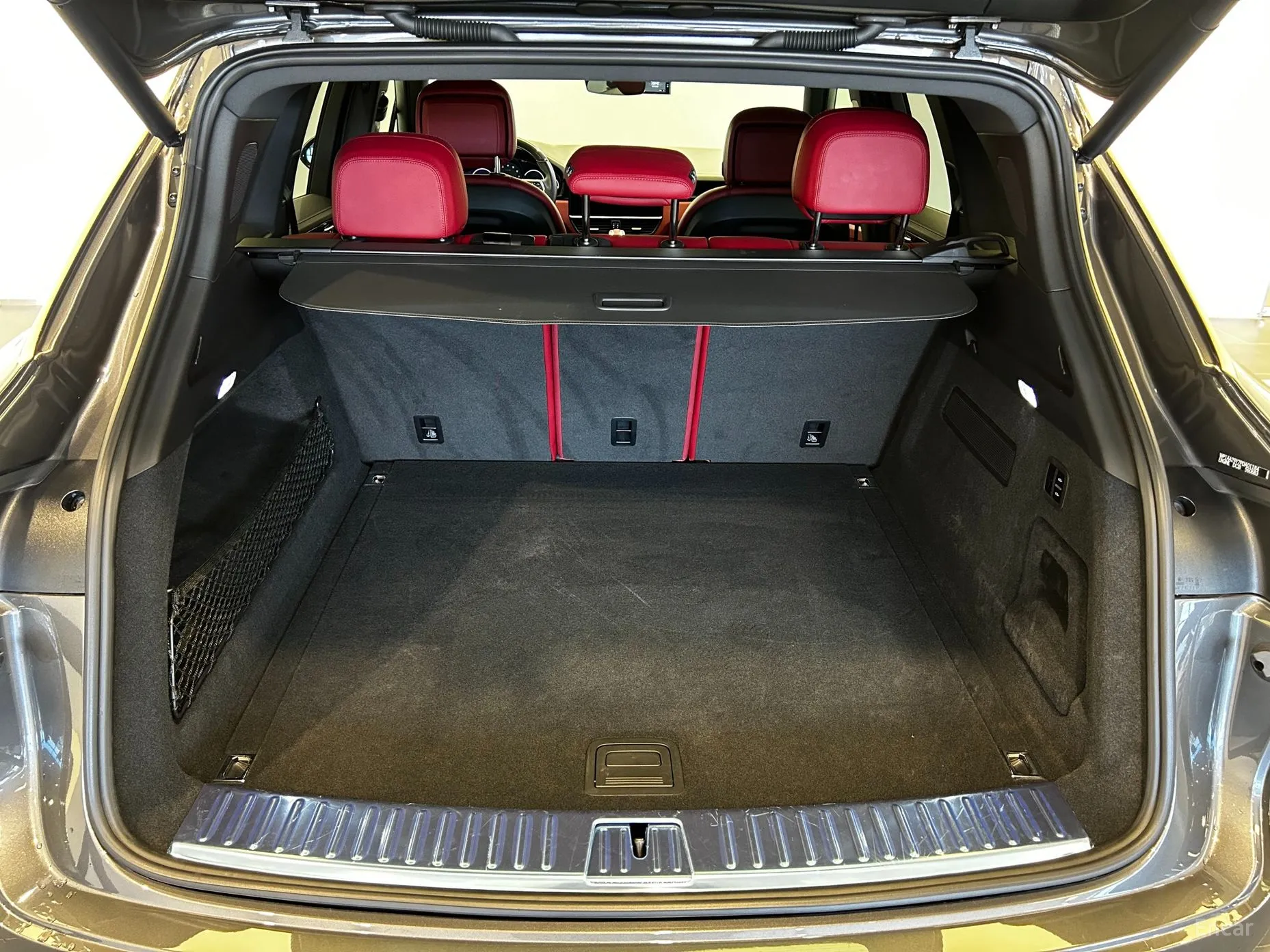 Porsche Cayenne (PO536) превью 7