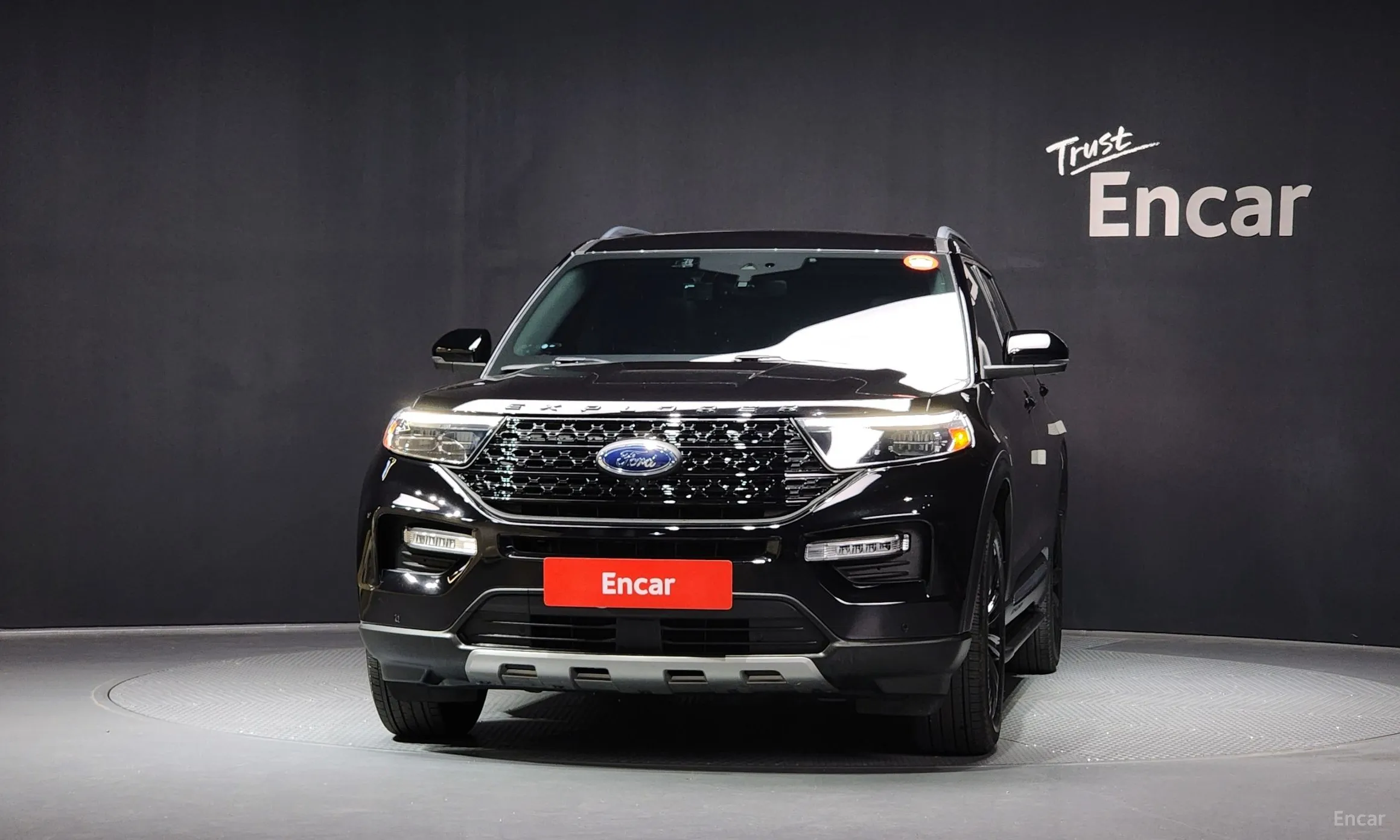 Ford Explorer 6th Generation превью 3