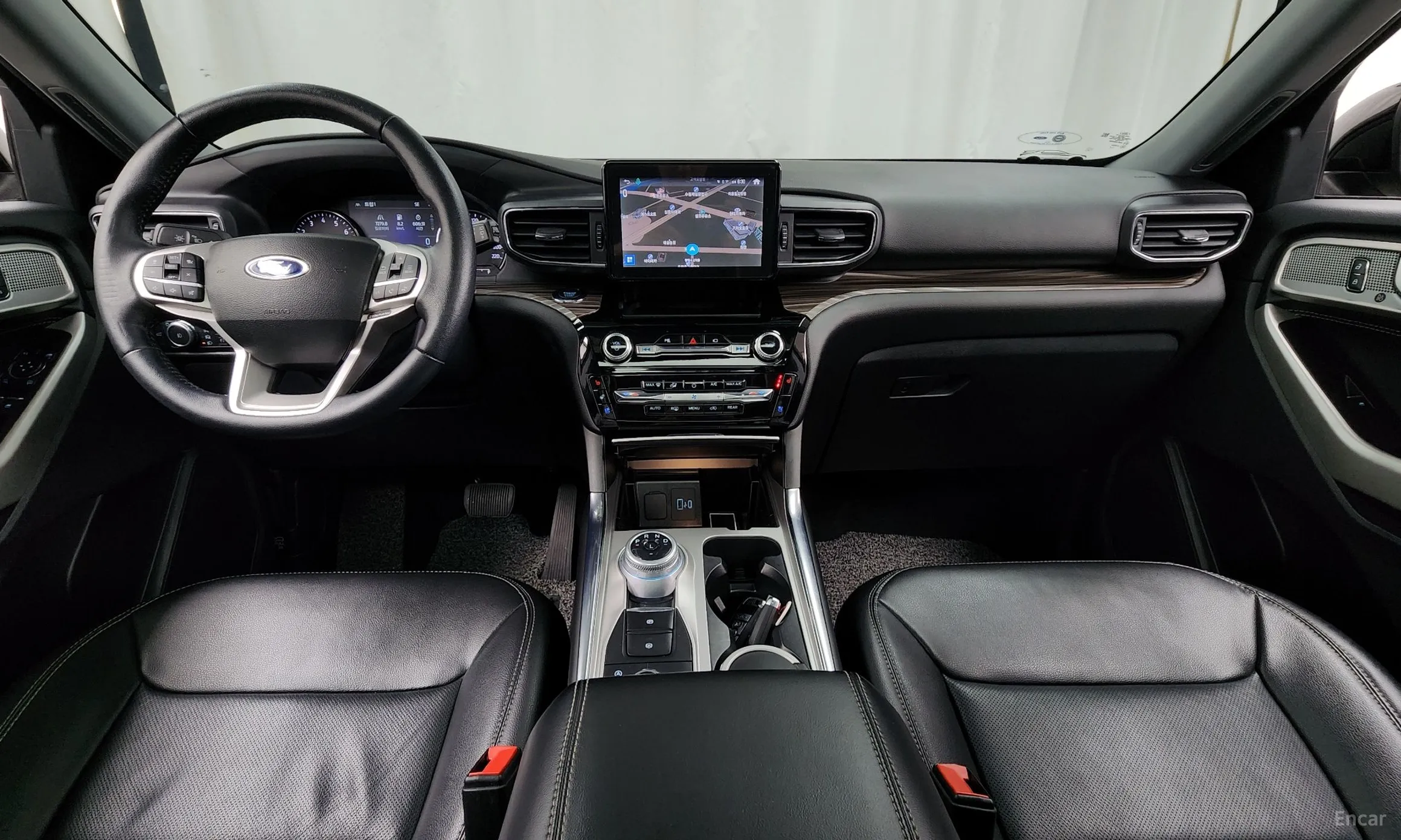 Ford Explorer 6th Generation превью 7