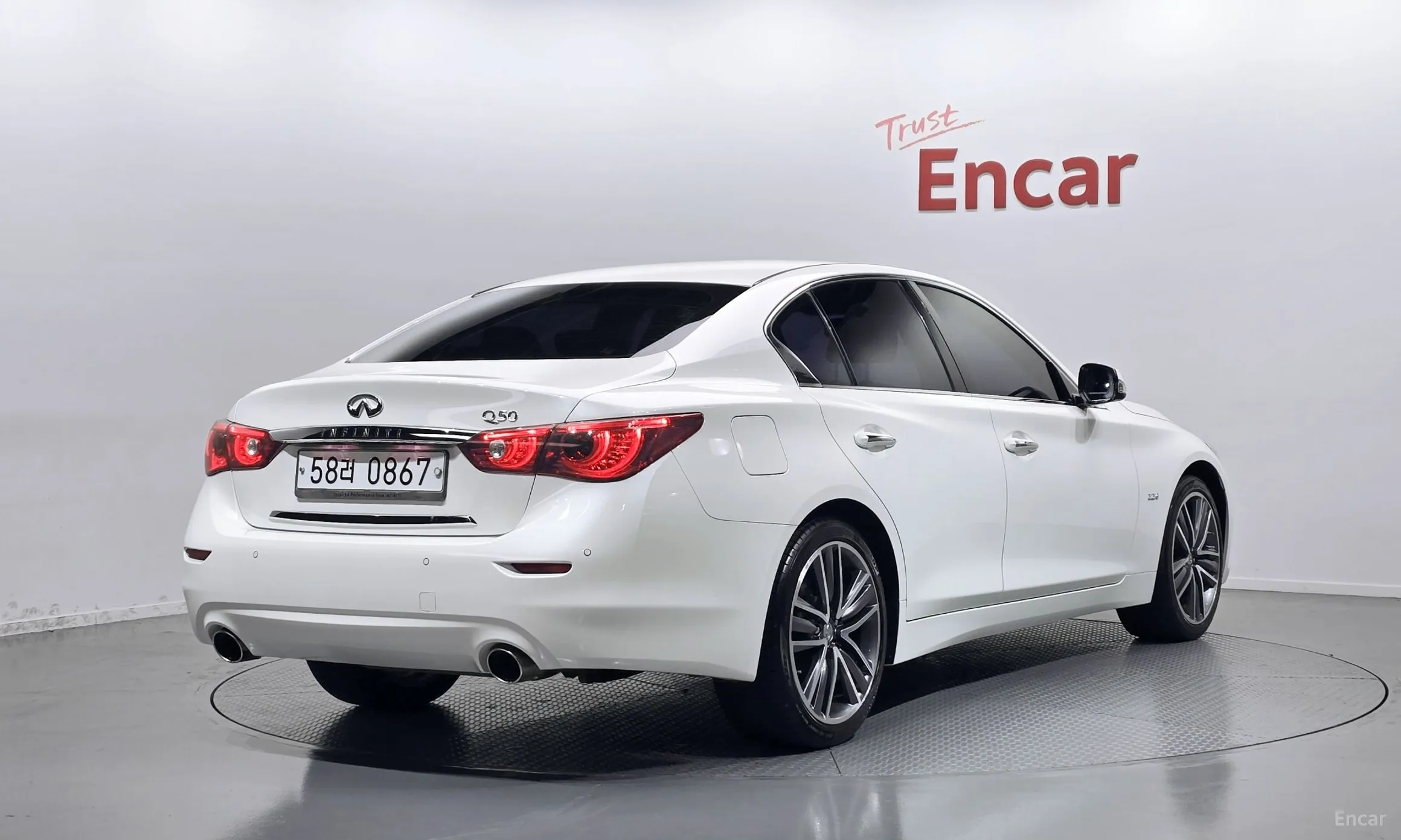 Infiniti Q50
