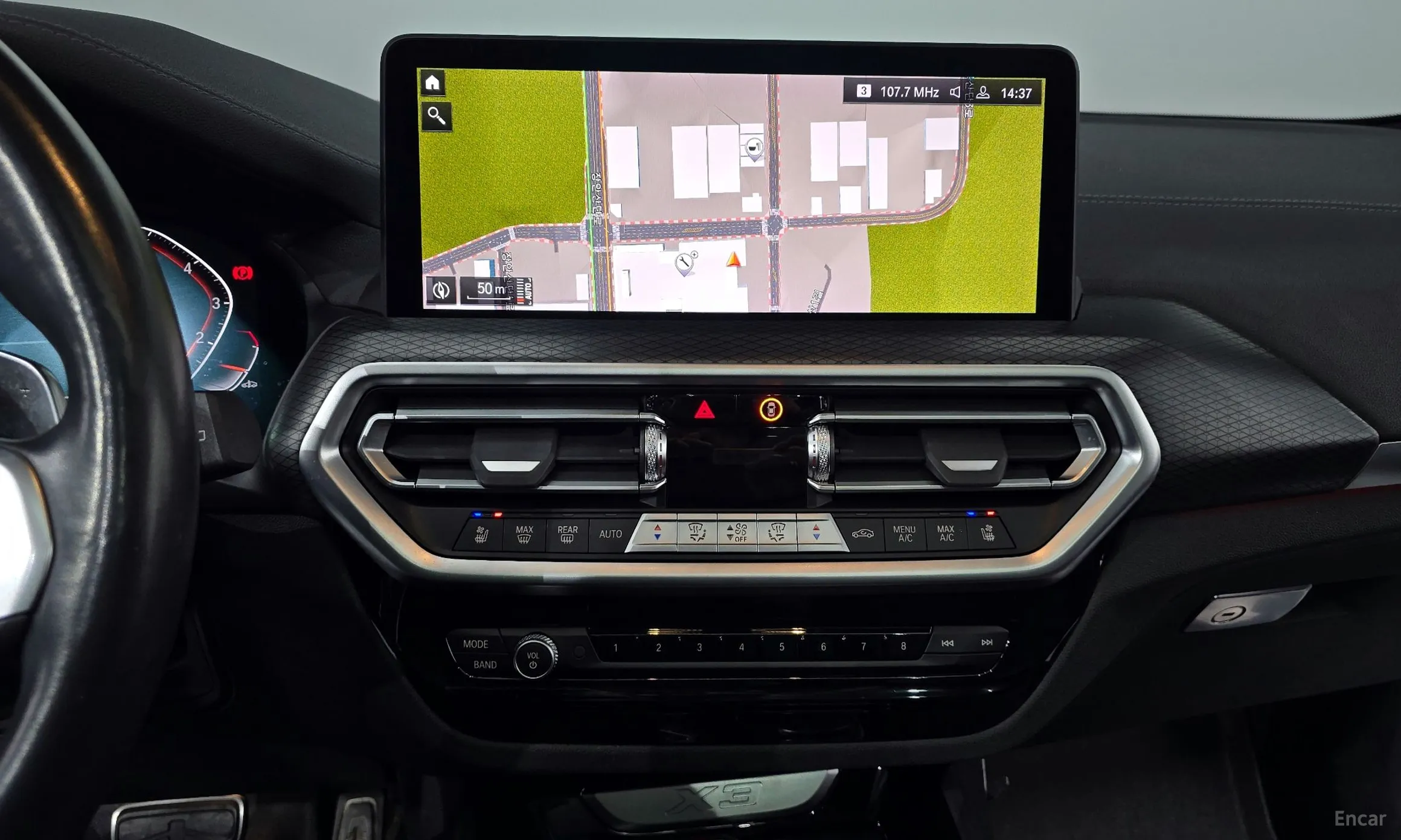 BMW X3 (G01) превью 16