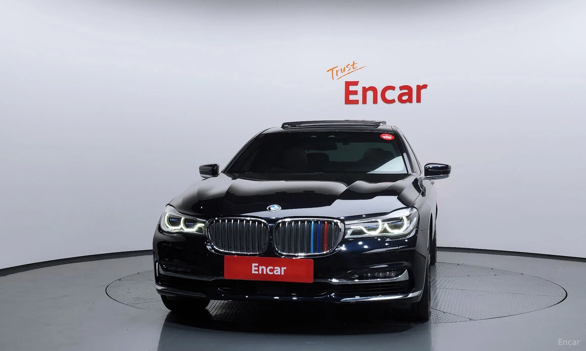 BMW 7 Series (G11) превью 3