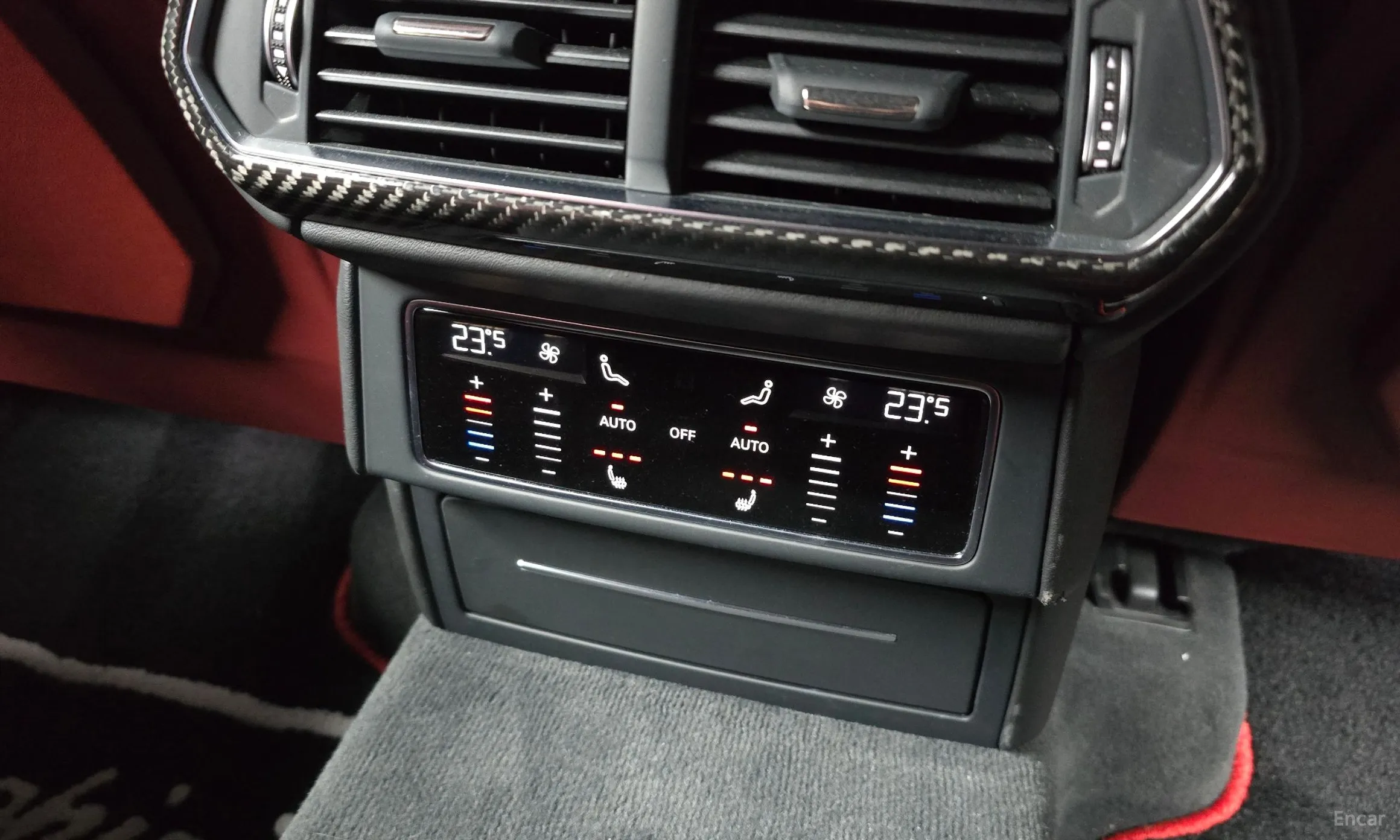 Lamborghini Urus превью 19
