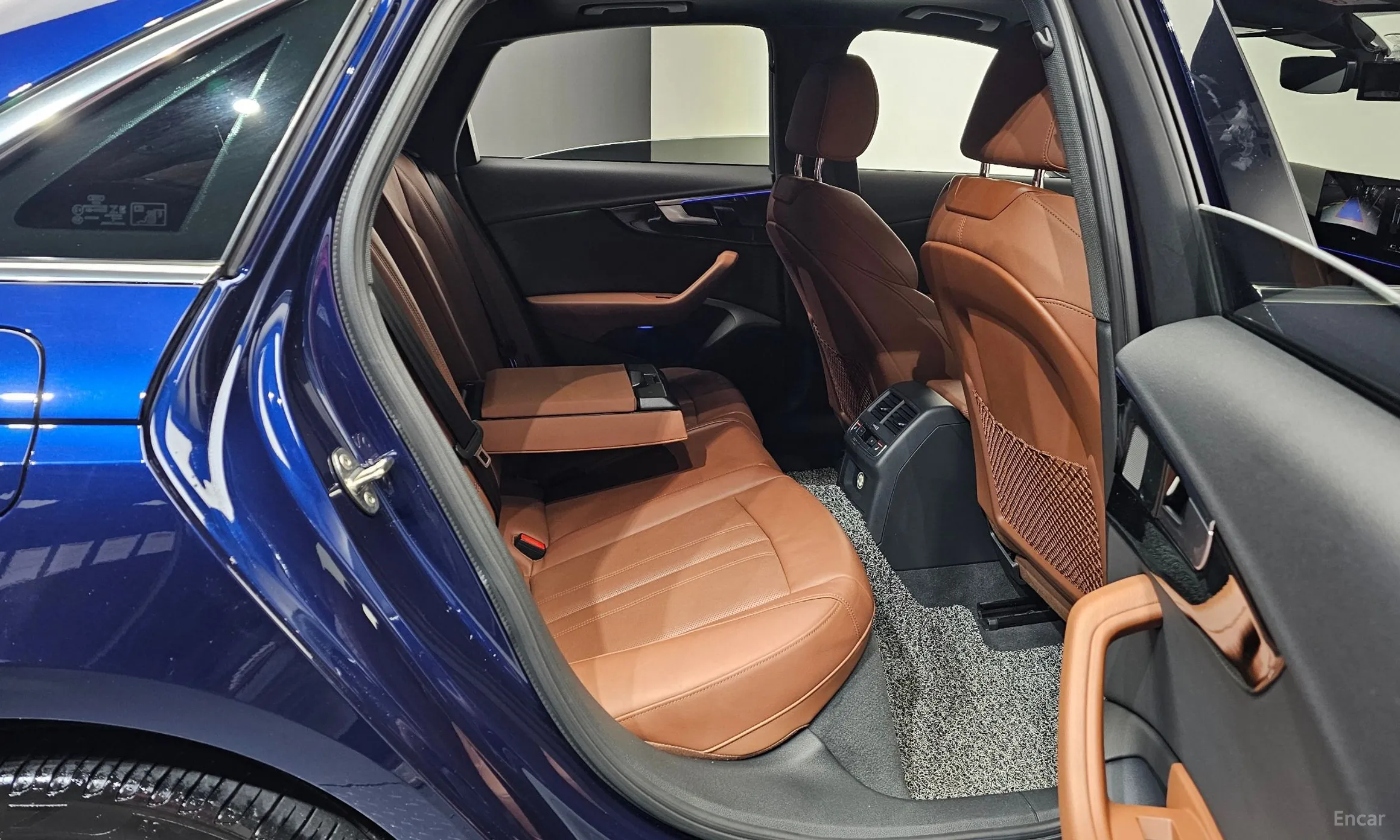 Audi A4 (B9) превью 12