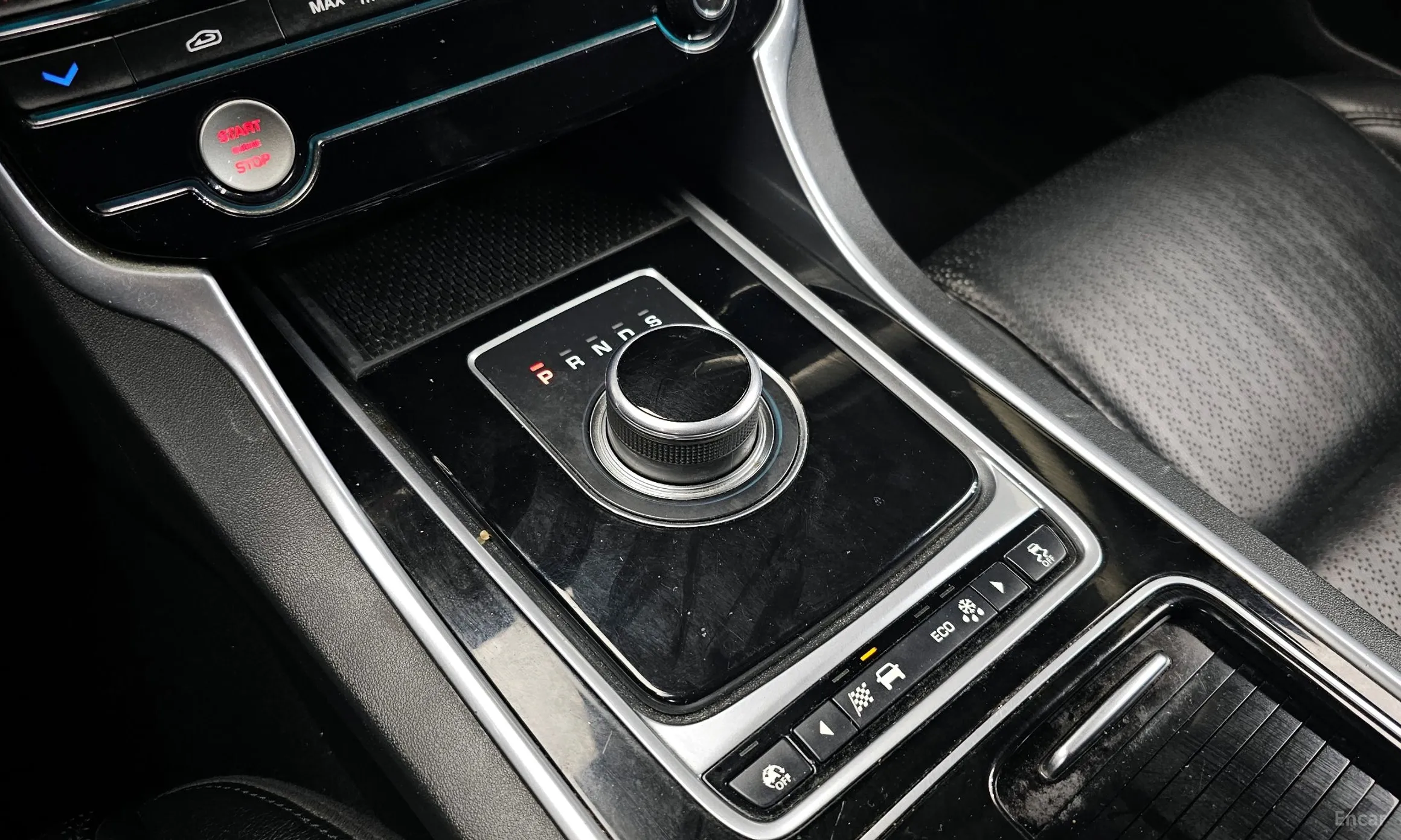 Jaguar XF (x260) превью 9