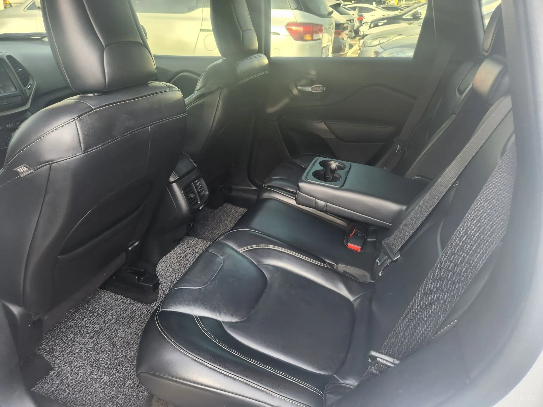 Jeep Cherokee (KL) превью 11