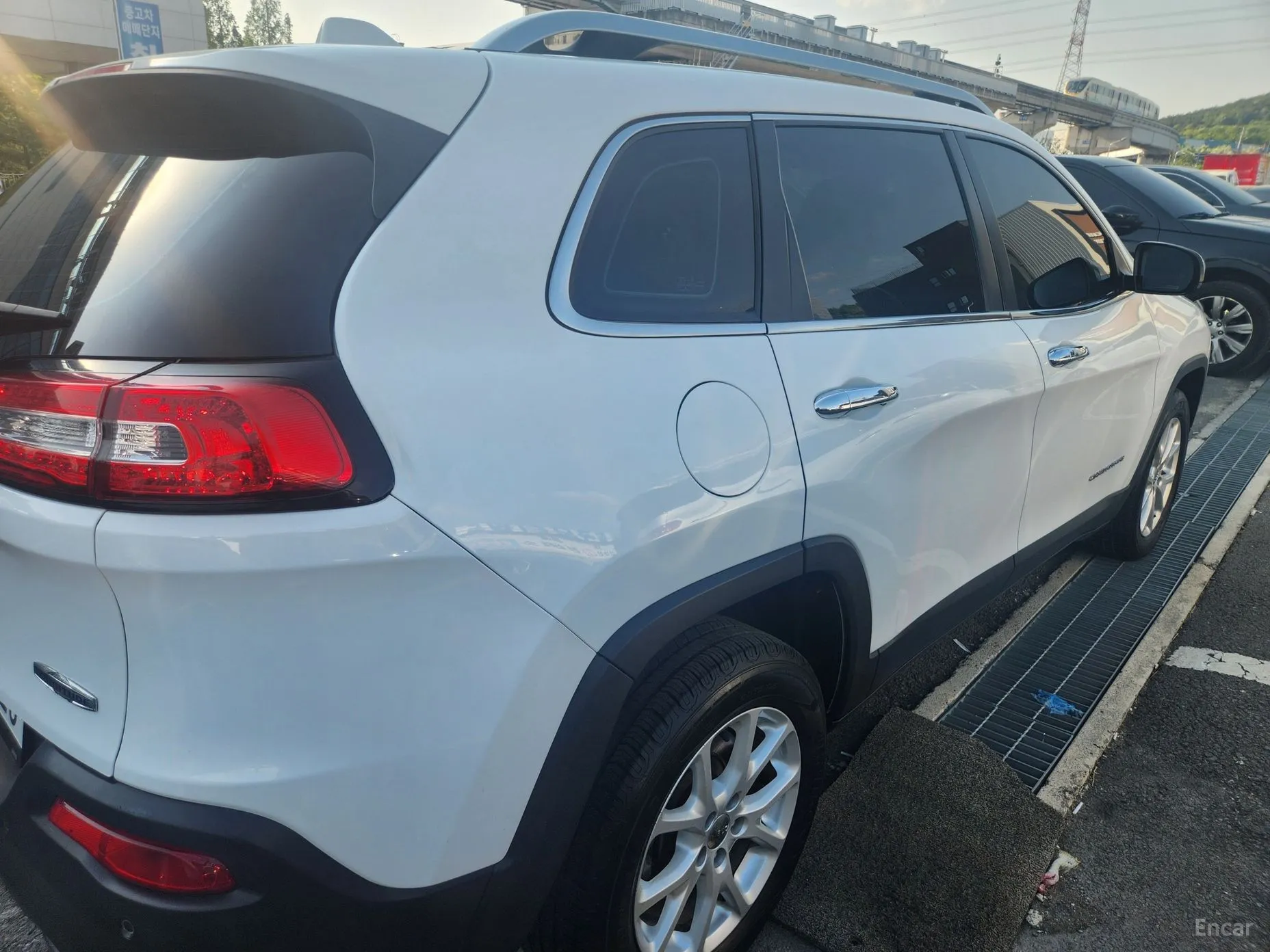 Jeep Cherokee (KL) превью 6