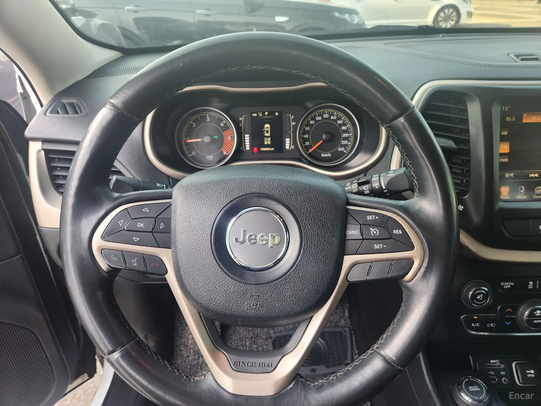 Jeep Cherokee (KL) превью 9