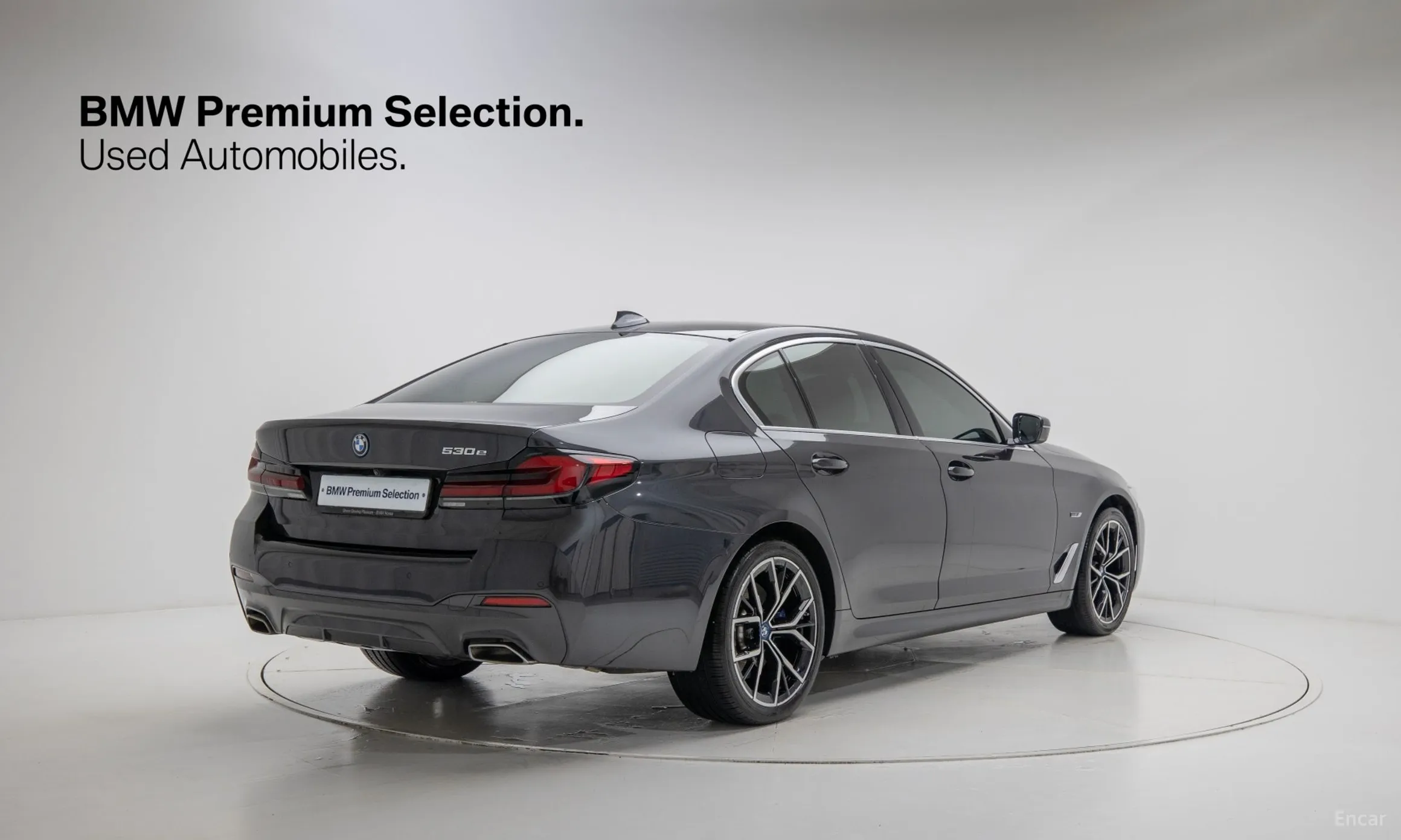 BMW 5 Series (G30) превью 2