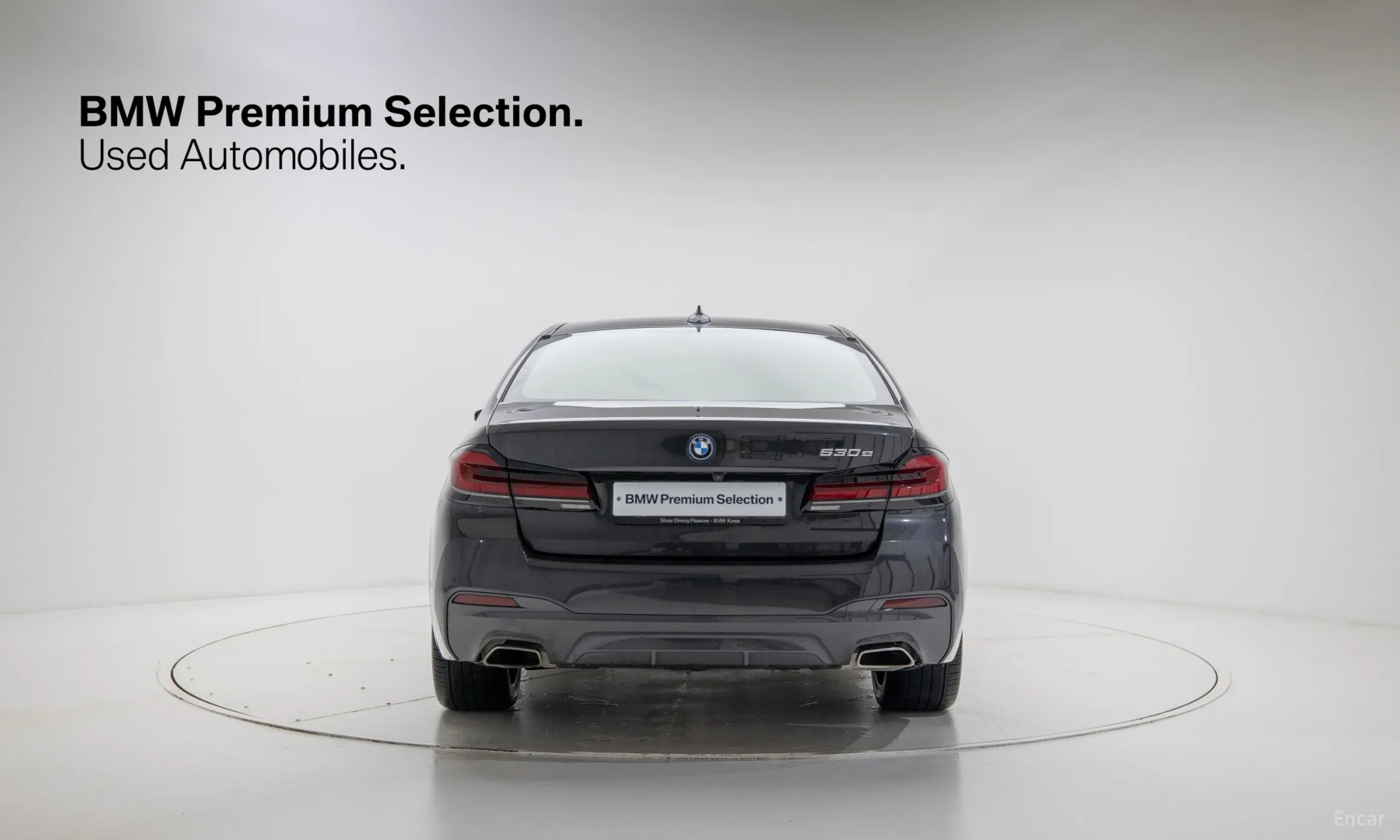 BMW 5 Series (G30) превью 4