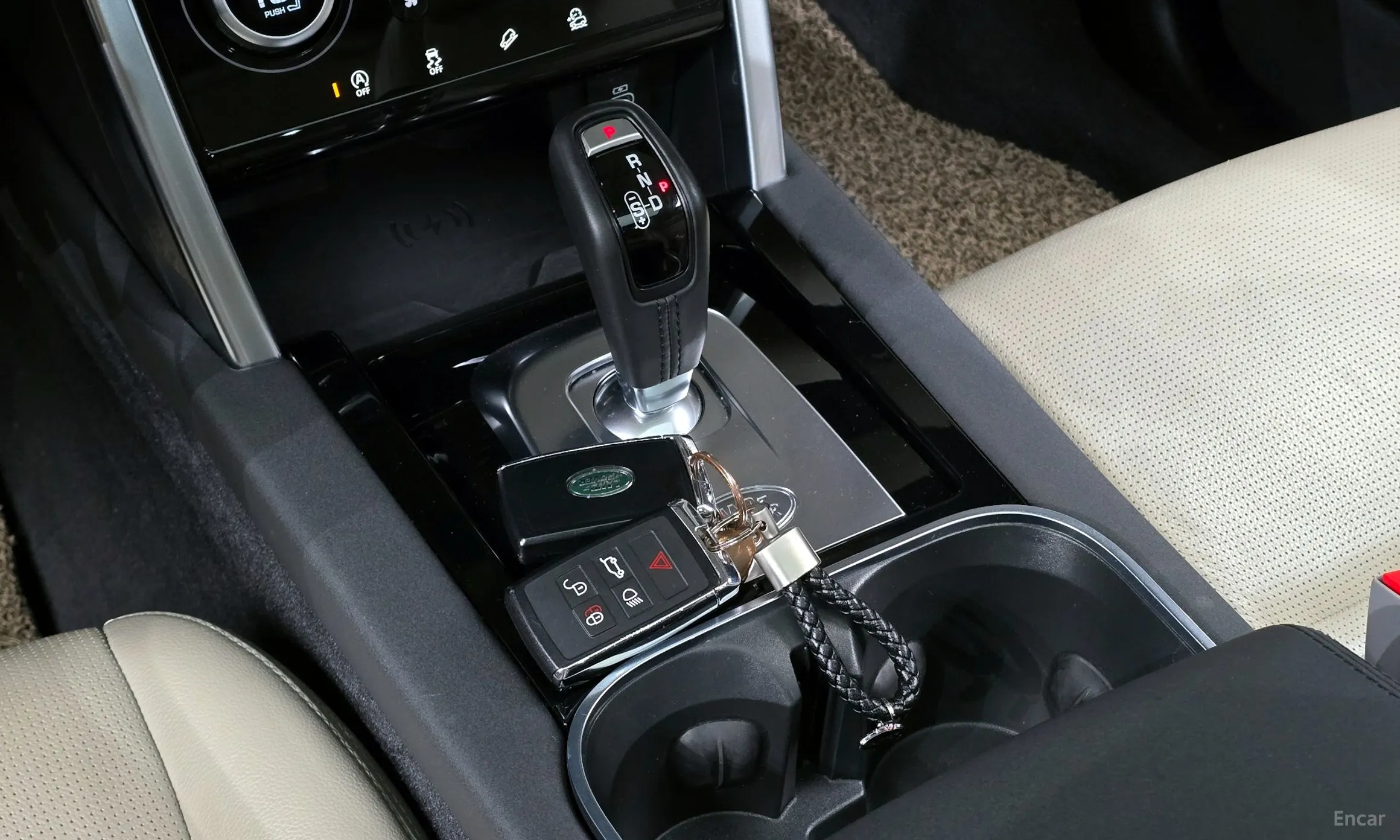 Land Rover Discovery Sports превью 9