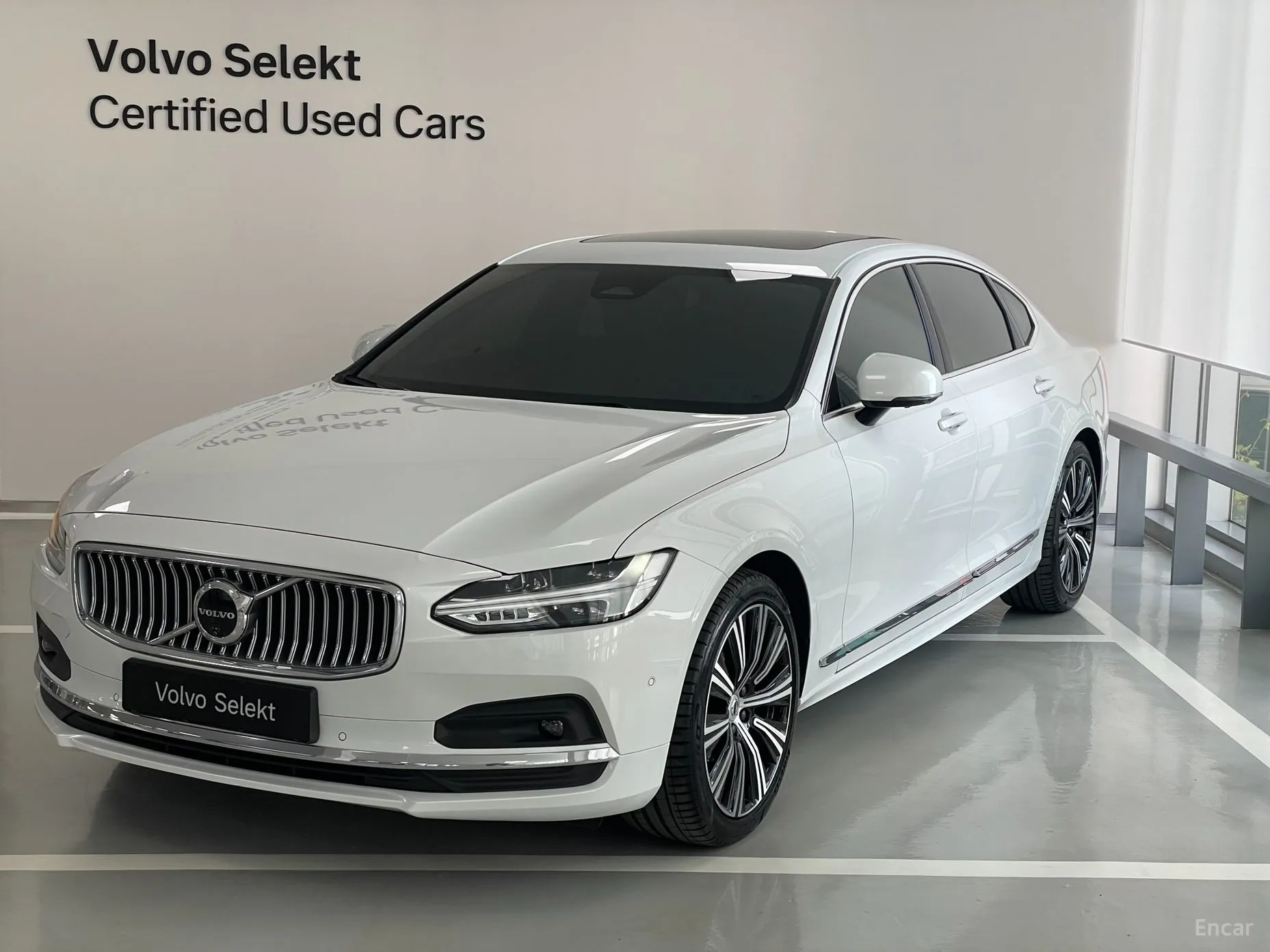 S90